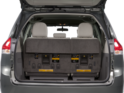 2011 Toyota Sienna 5dr 7-Pass Van V6 FWD (Natl)
