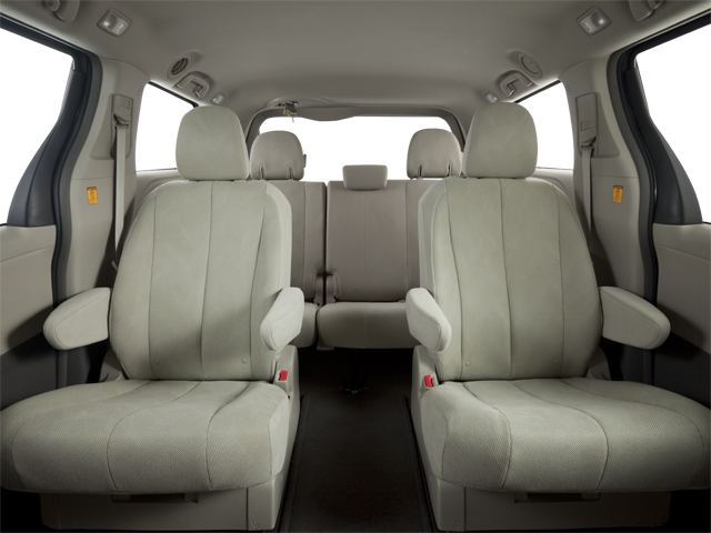2013 Toyota Sienna LE AAS