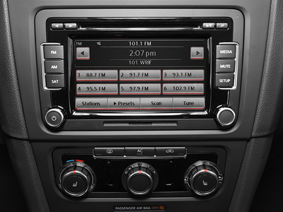 2013 Volkswagen Jetta SportWagen TDI w/Sunroof & Nav