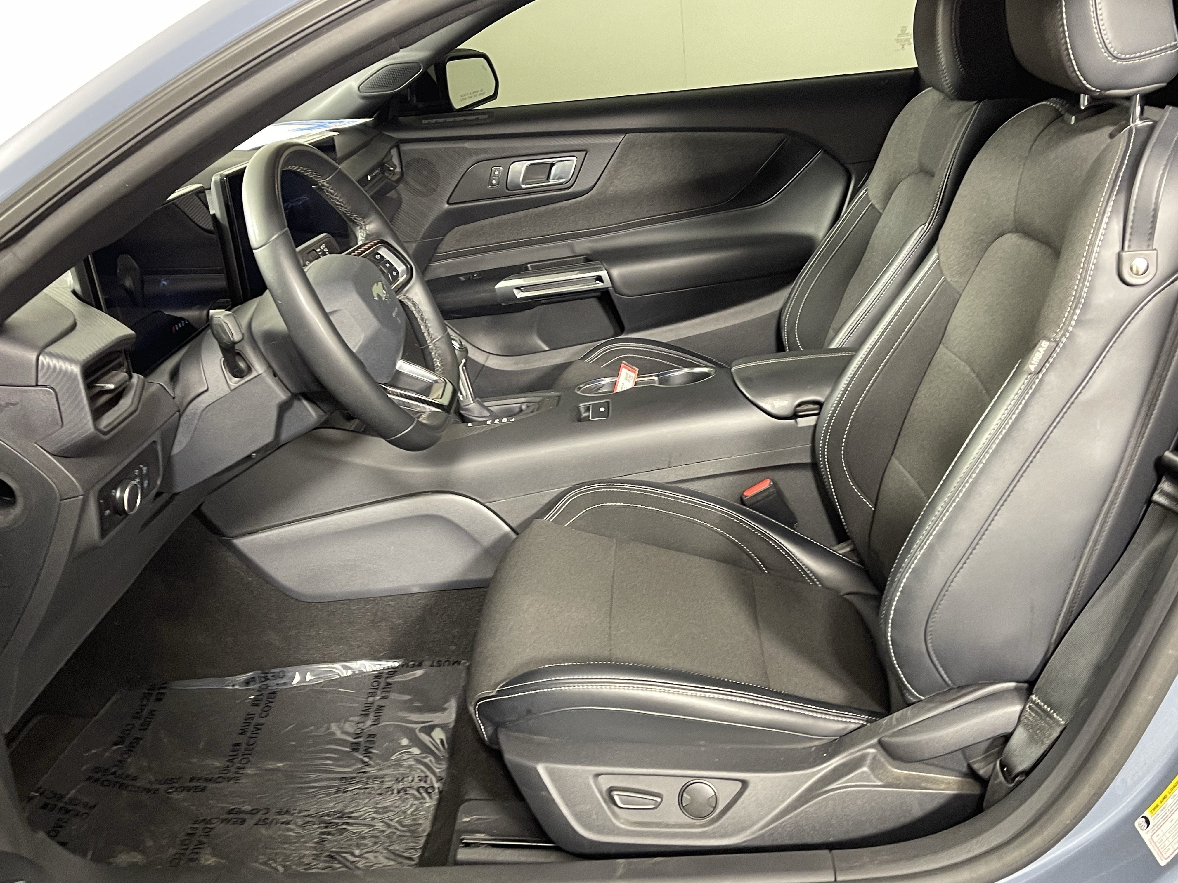 2024 Ford Mustang Base
