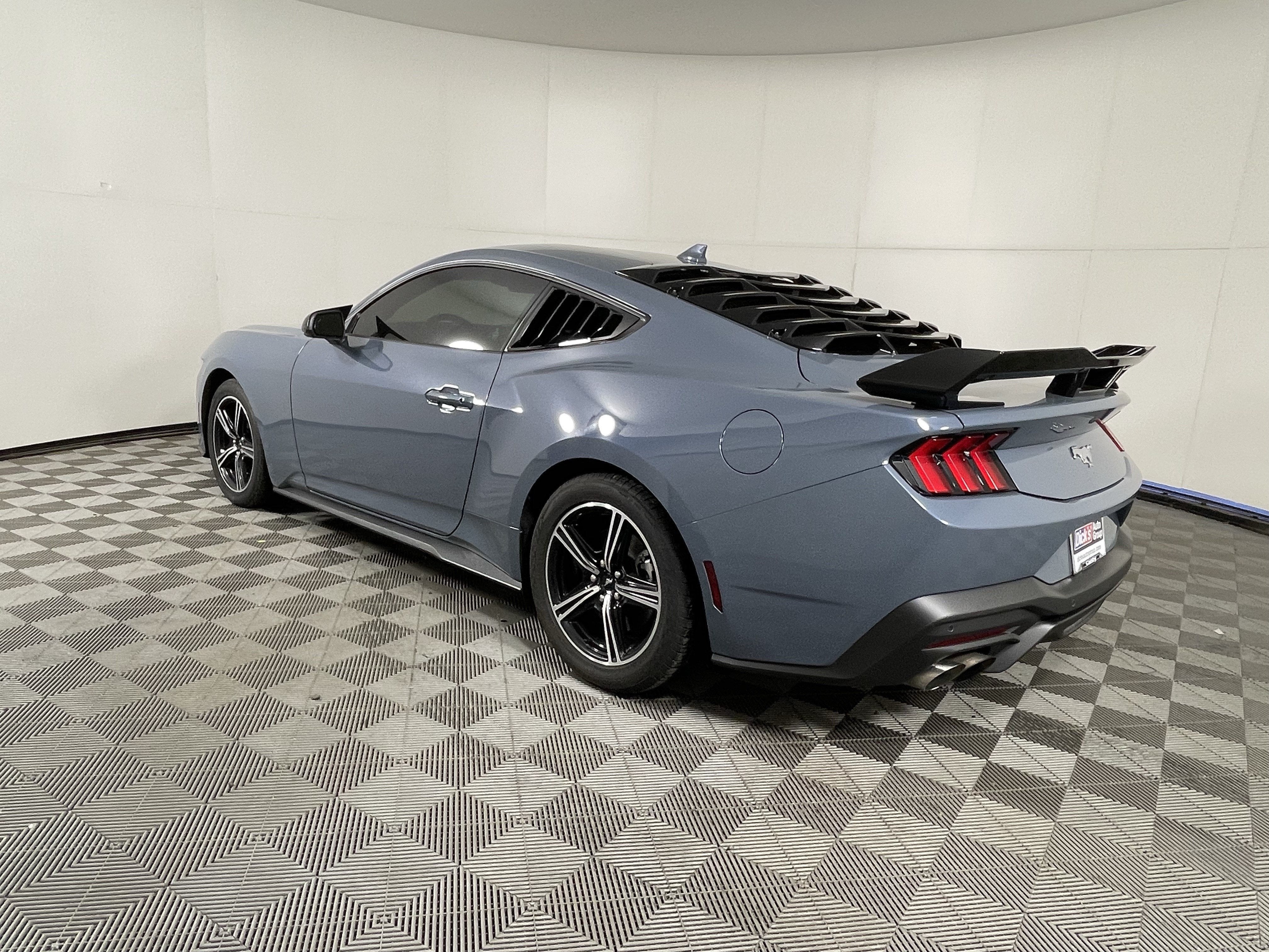 2024 Ford Mustang Base