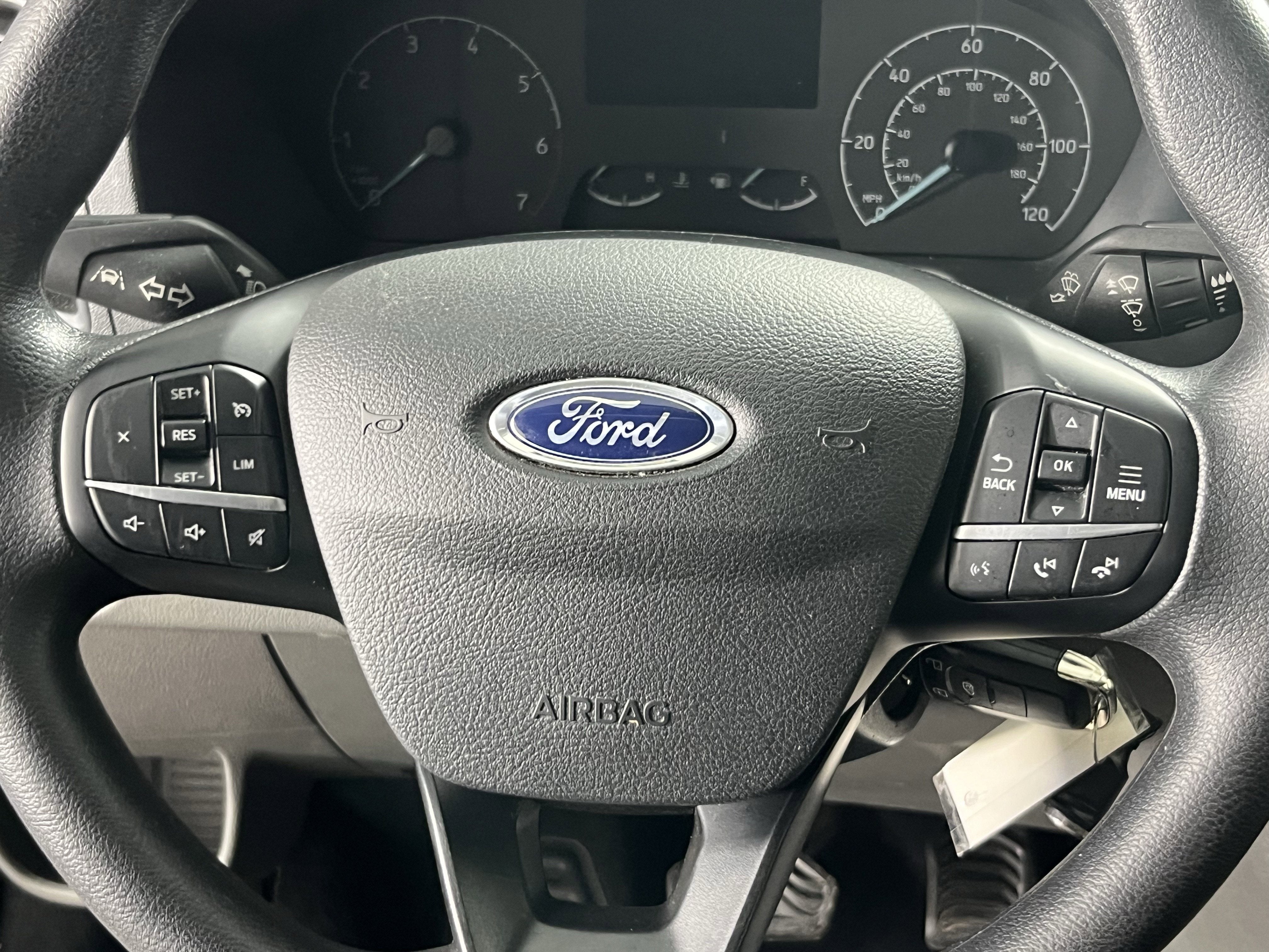 2023 Ford Transit Passenger Wagon Base