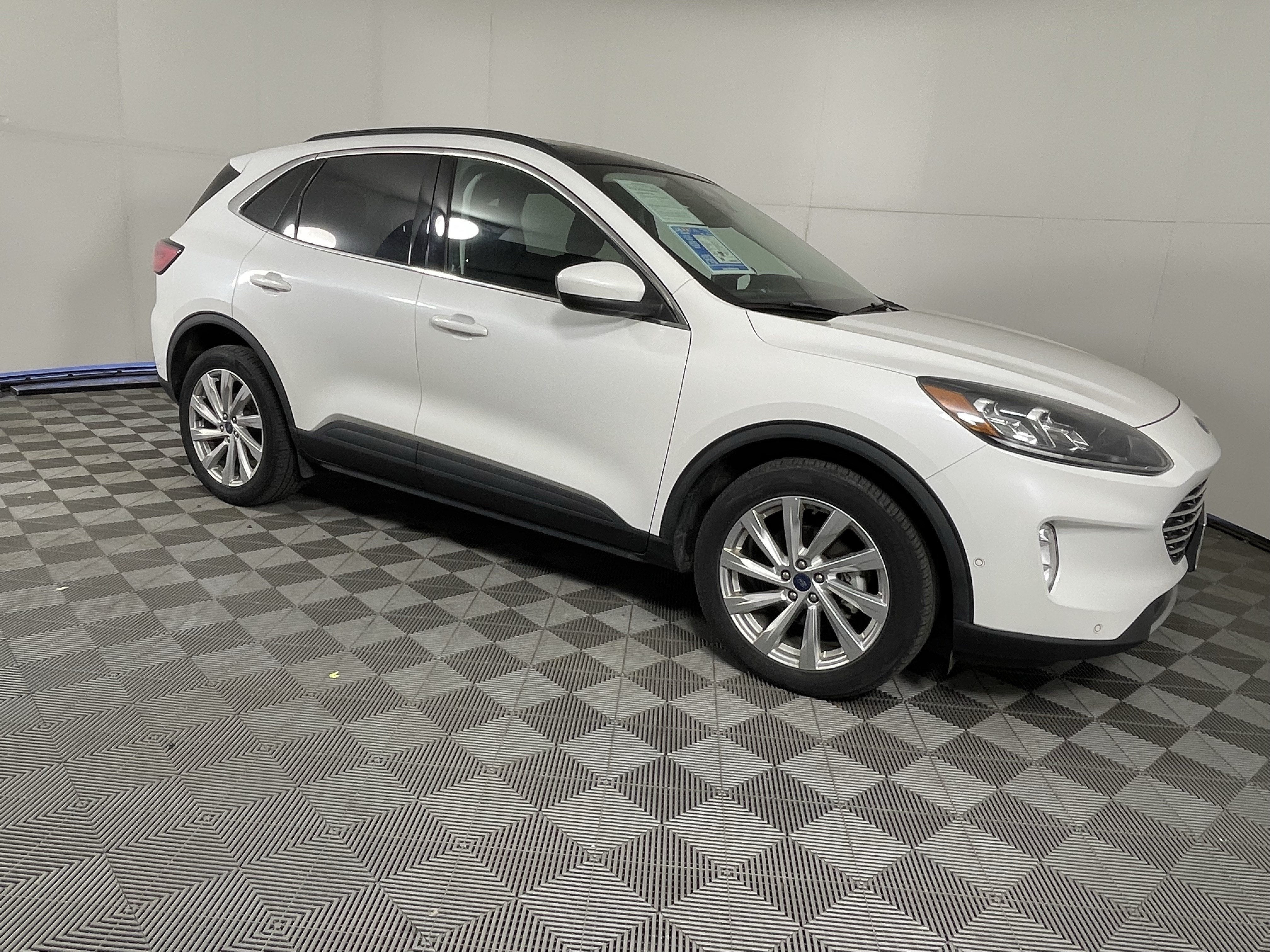 2021 Ford Escape Titanium Hybrid