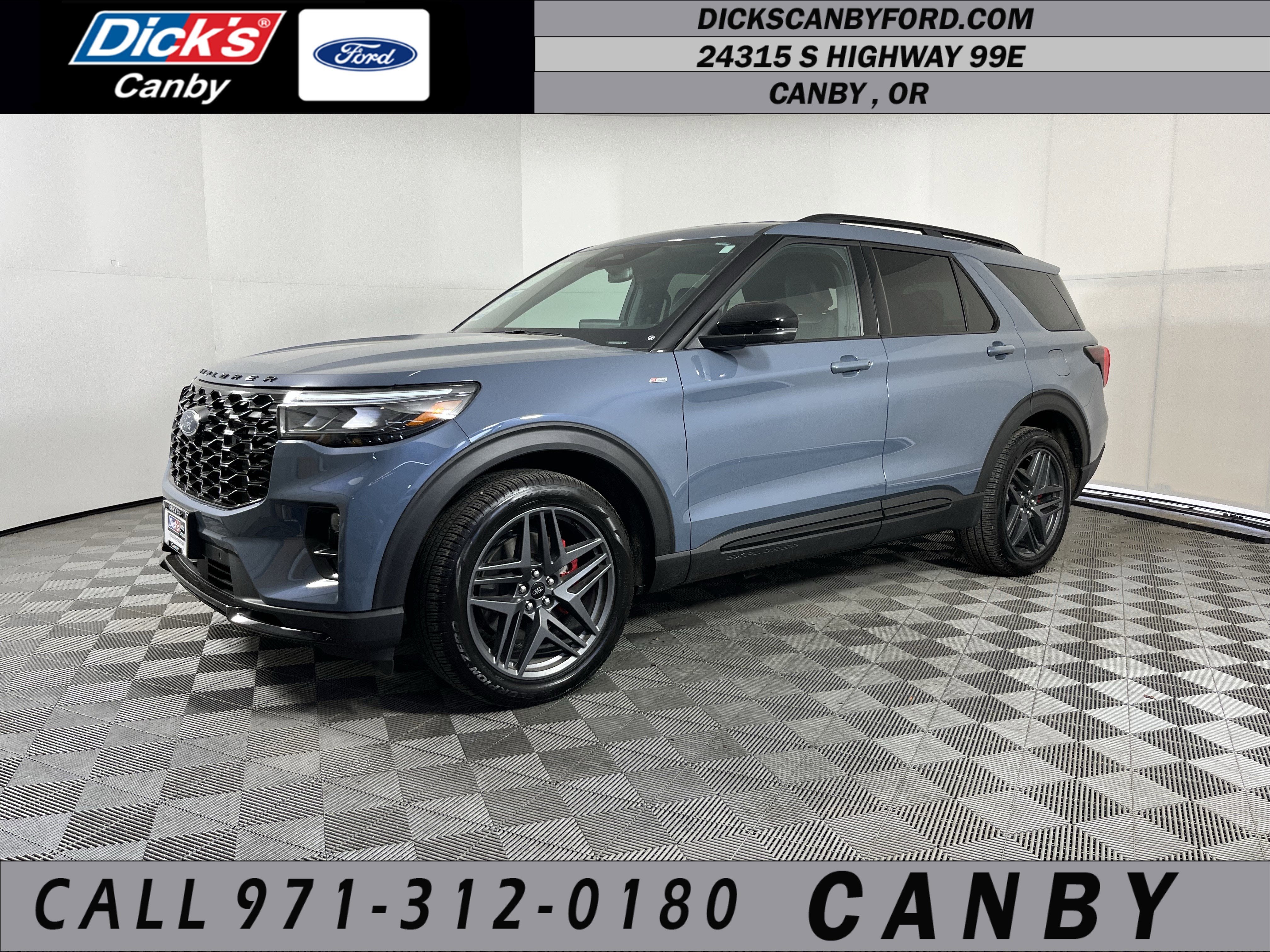 2025 Ford Explorer ST-LINE RWD (PL535)'s photo