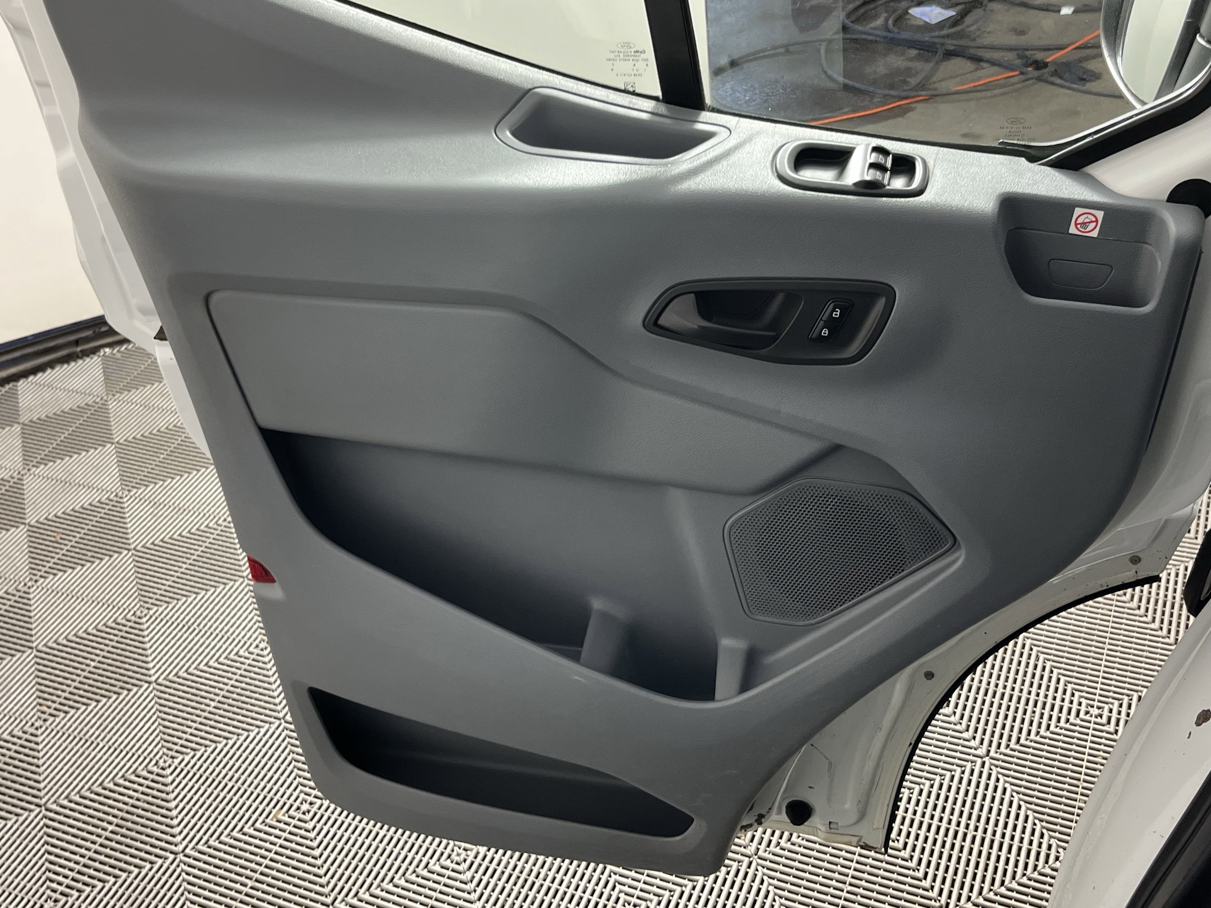 2019 Ford Transit Passenger Wagon Base