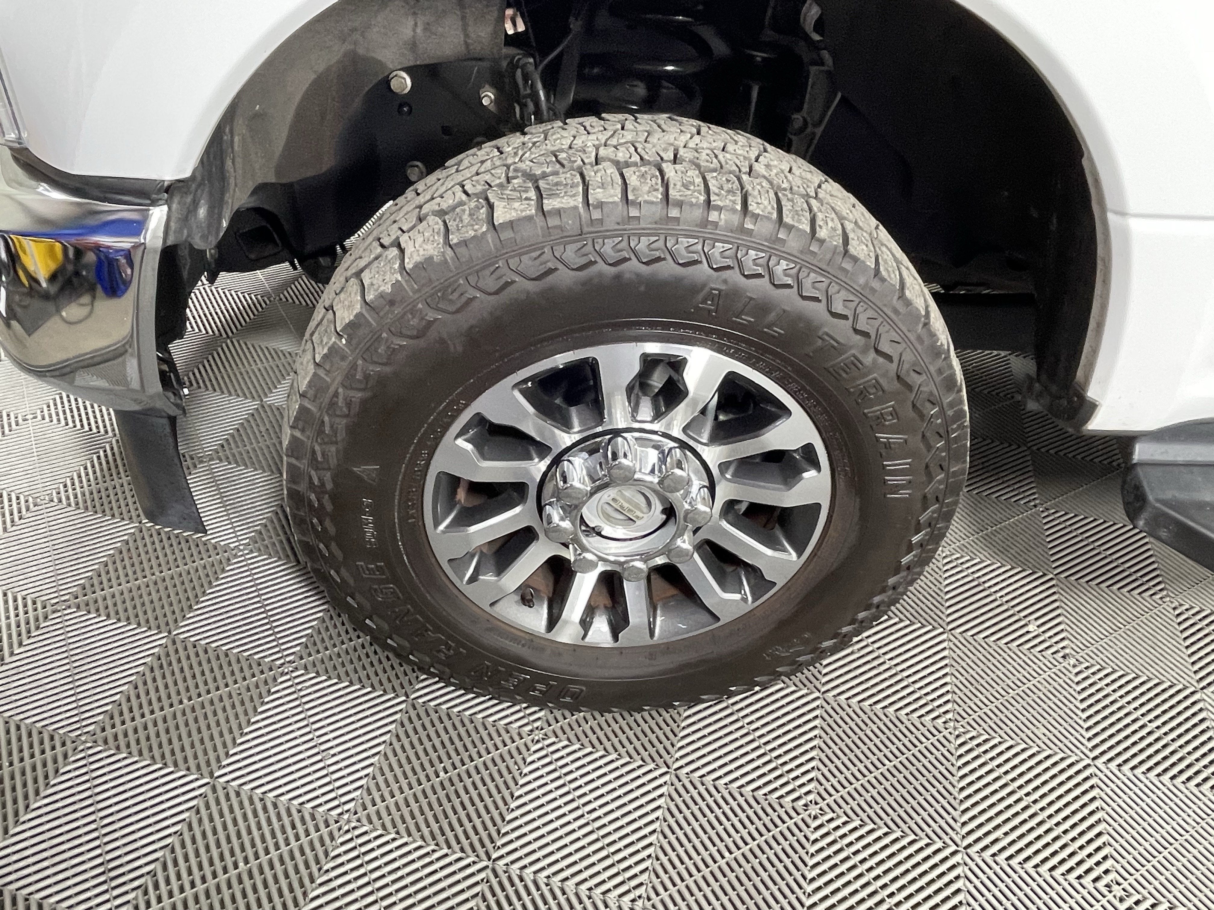2020 Ford Super Duty F-350 SRW Lariat