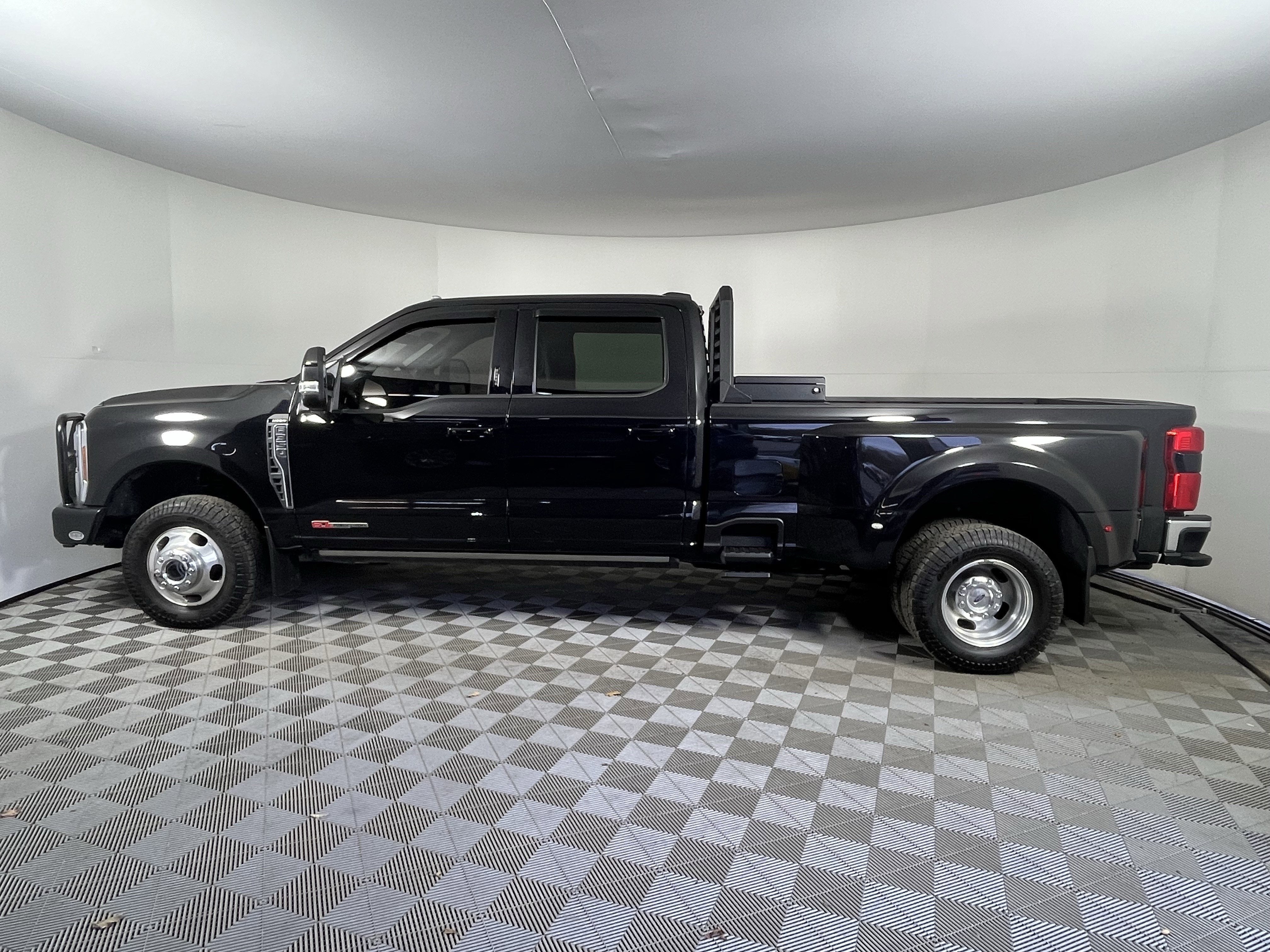 2024 Ford Super Duty F-350 DRW Super Duty