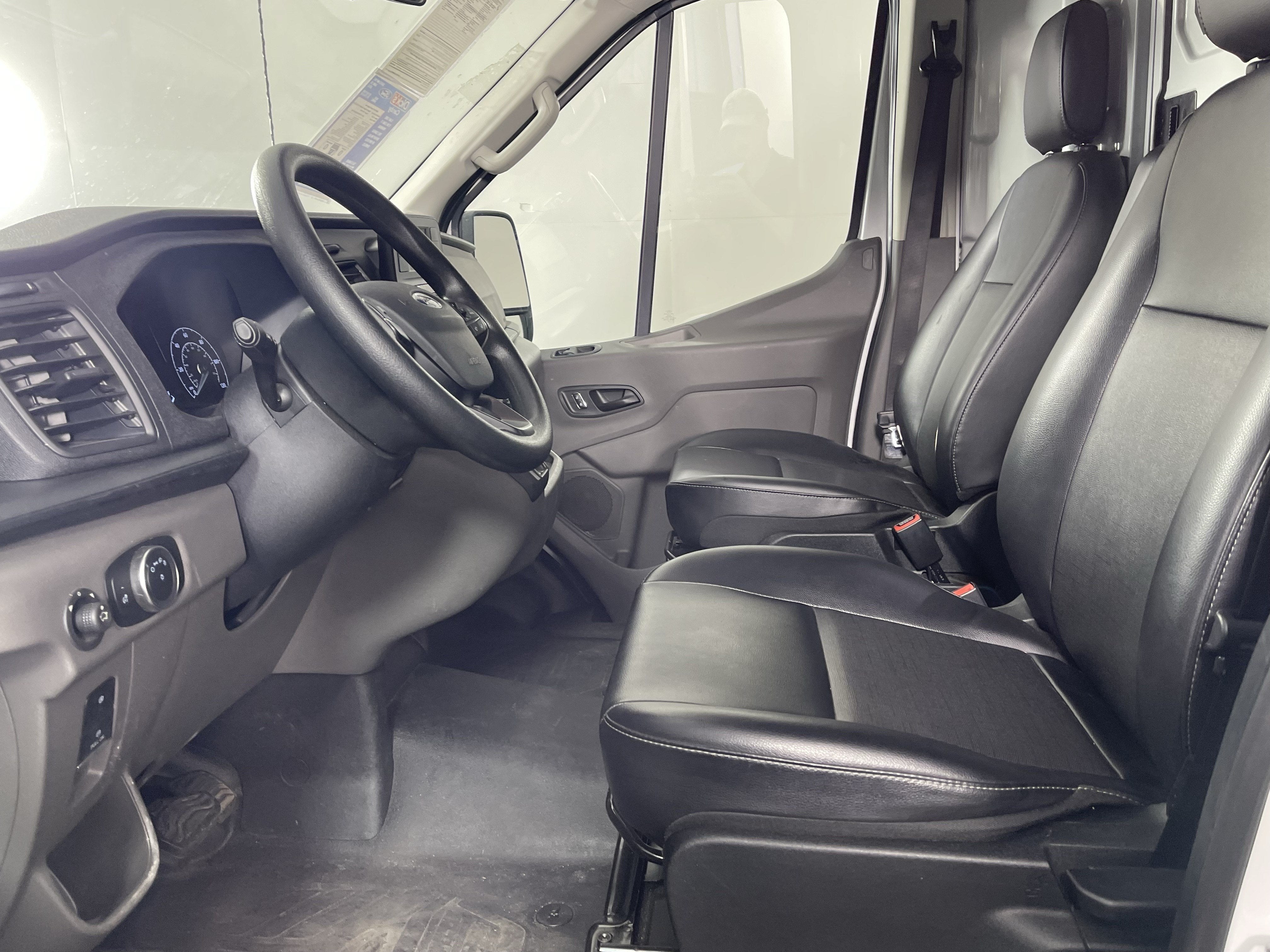 2025 Ford Transit Cargo Van 148 WB High Roof Cargo