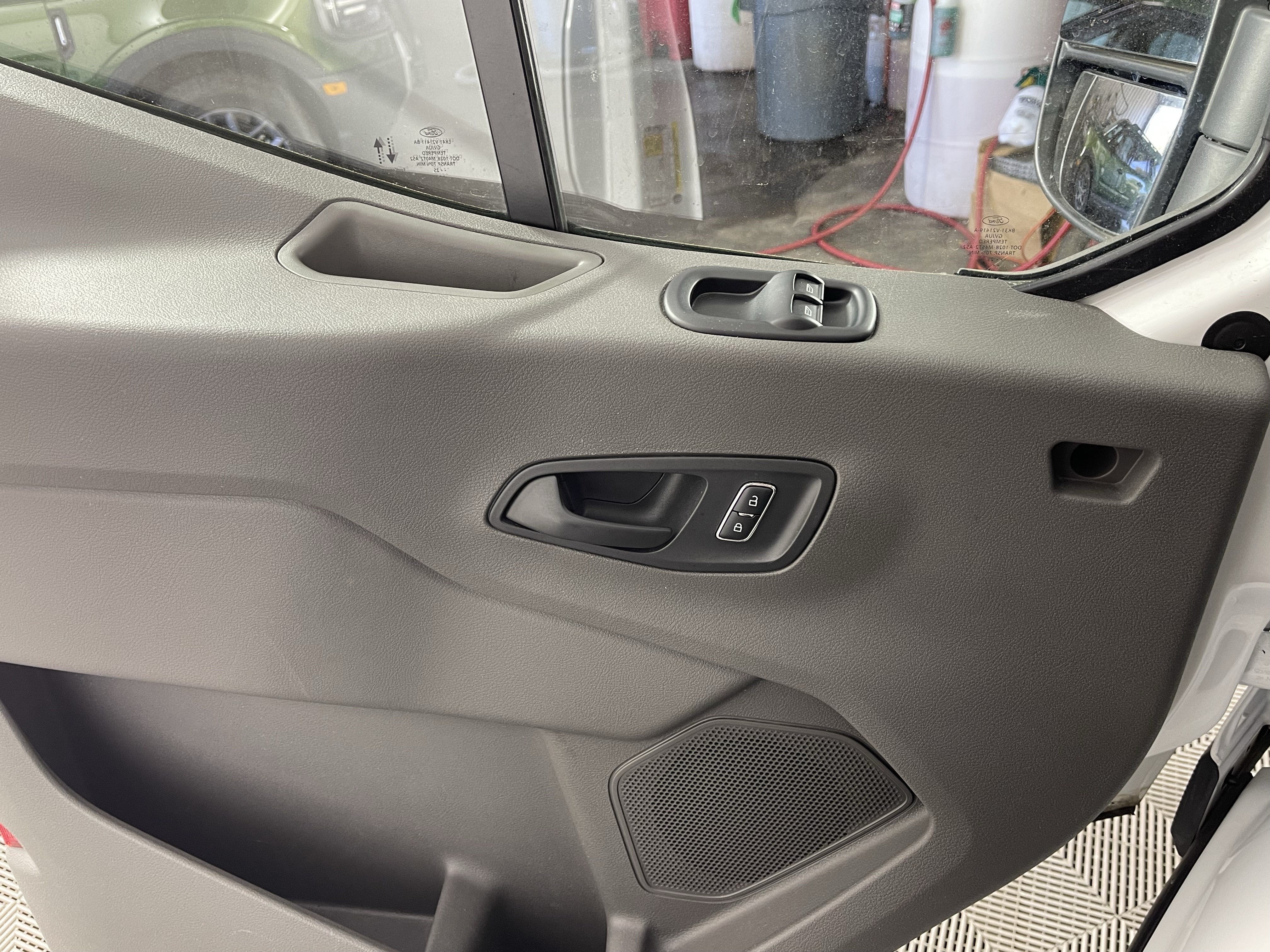 2025 Ford Transit Cargo Van 148 WB High Roof Cargo