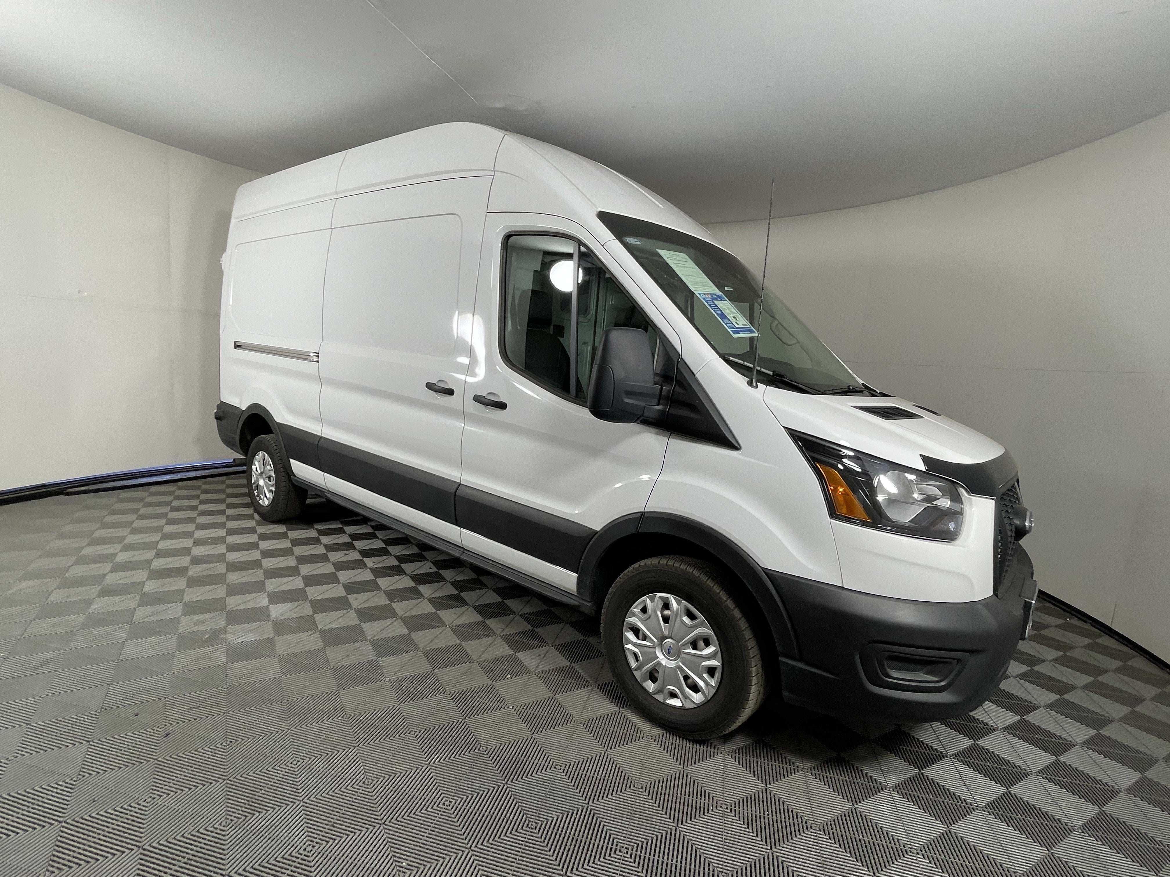 2025 Ford Transit Cargo Van 148 WB High Roof Cargo
