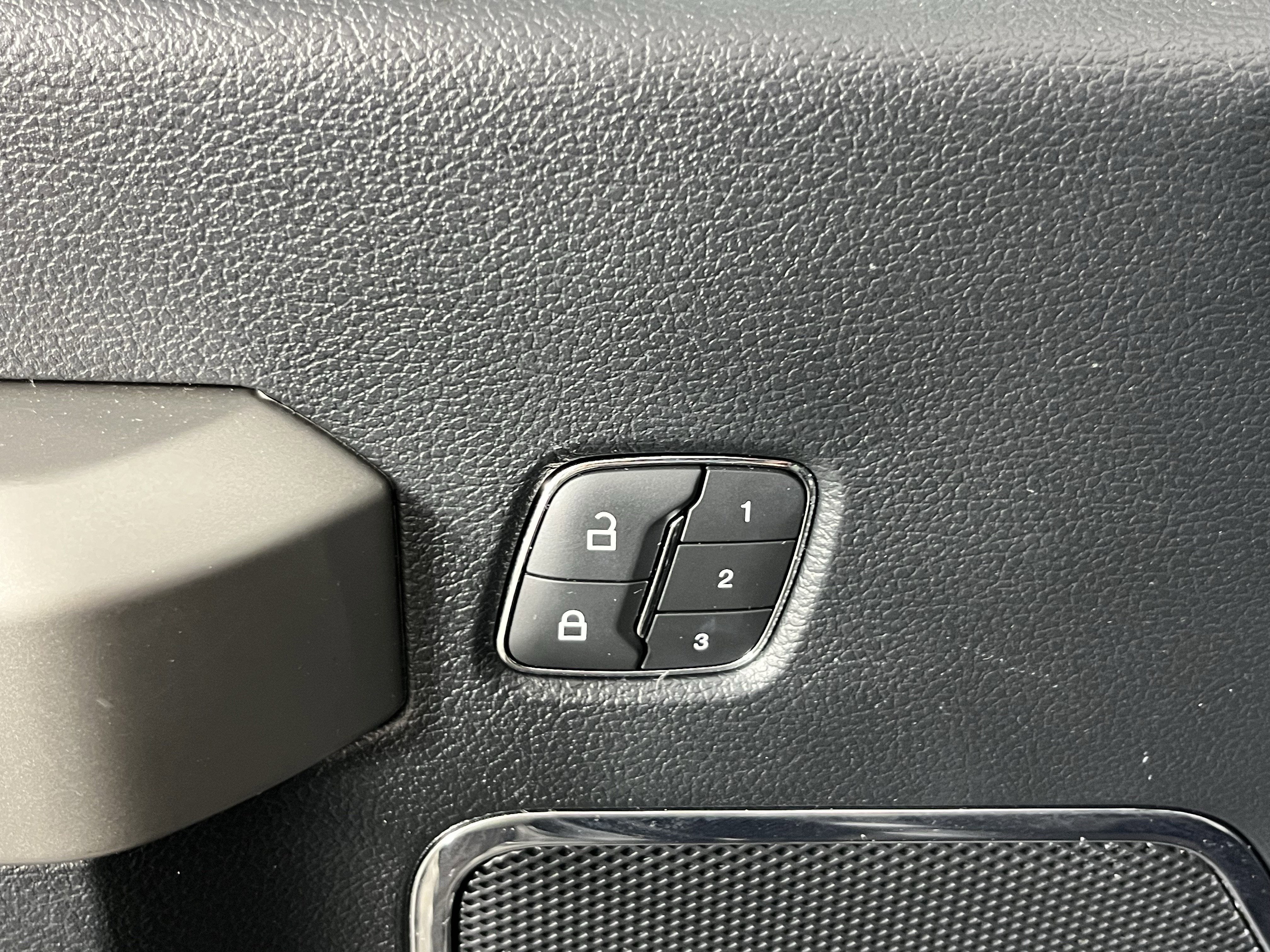 2020 Ford F-150 Base