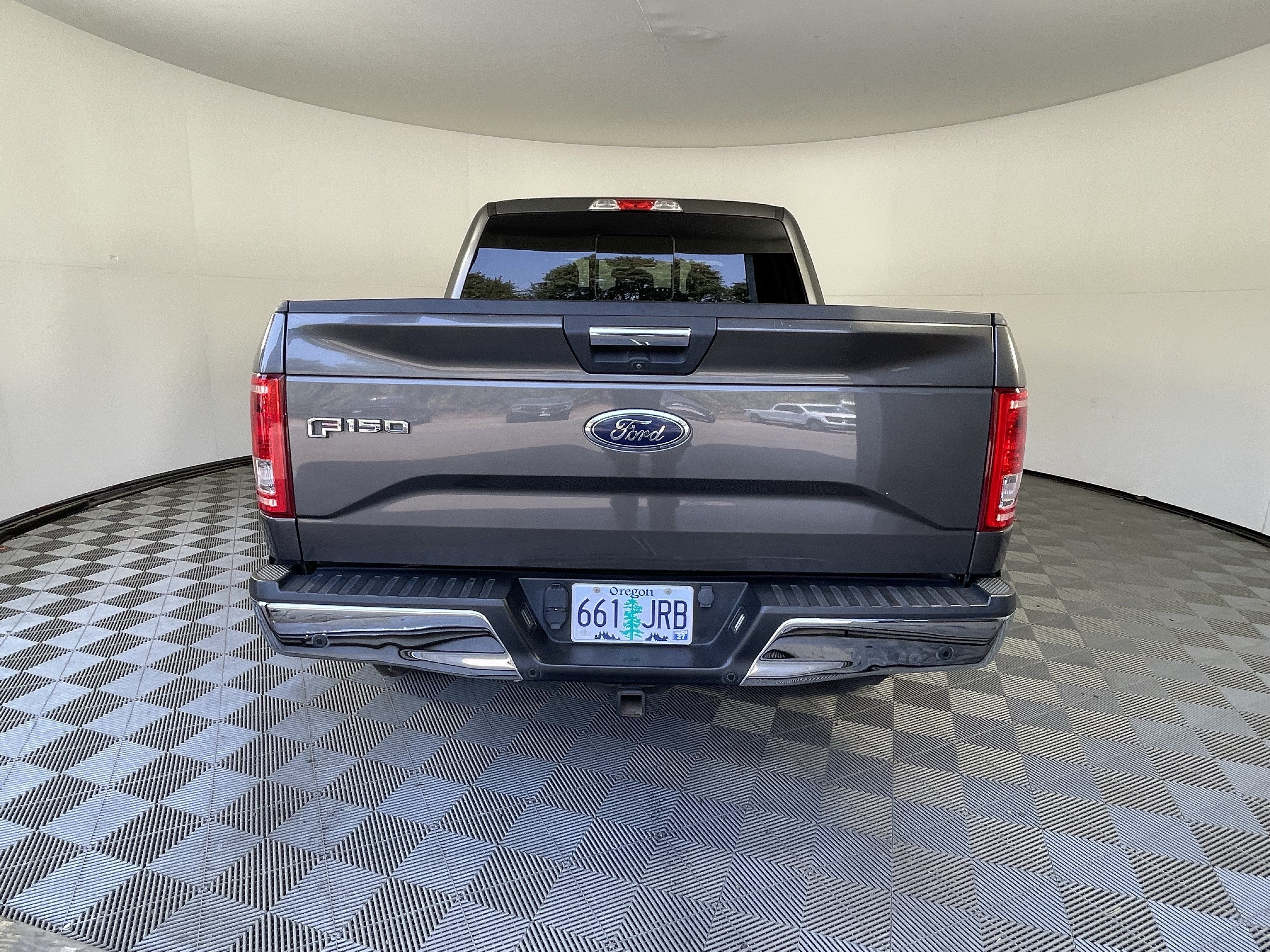 2016 Ford F-150 Base