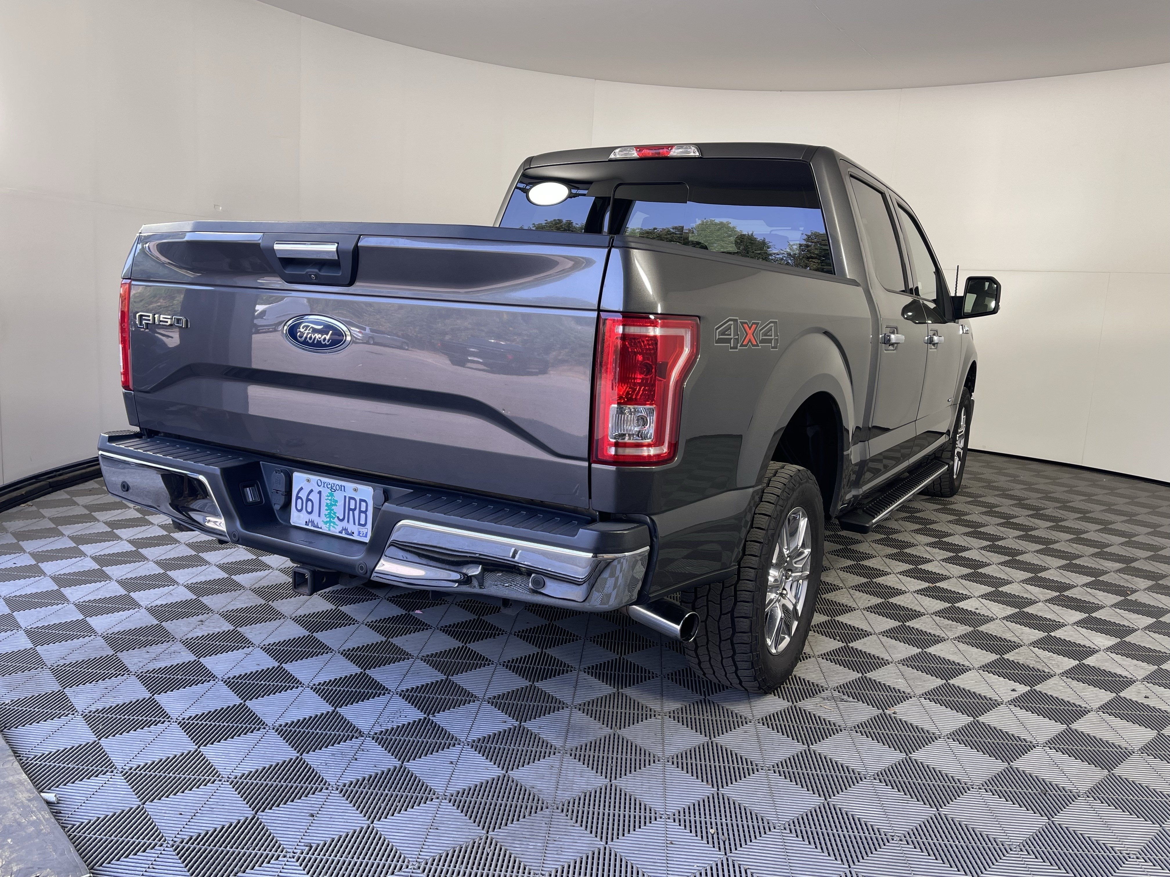 2016 Ford F-150 Base