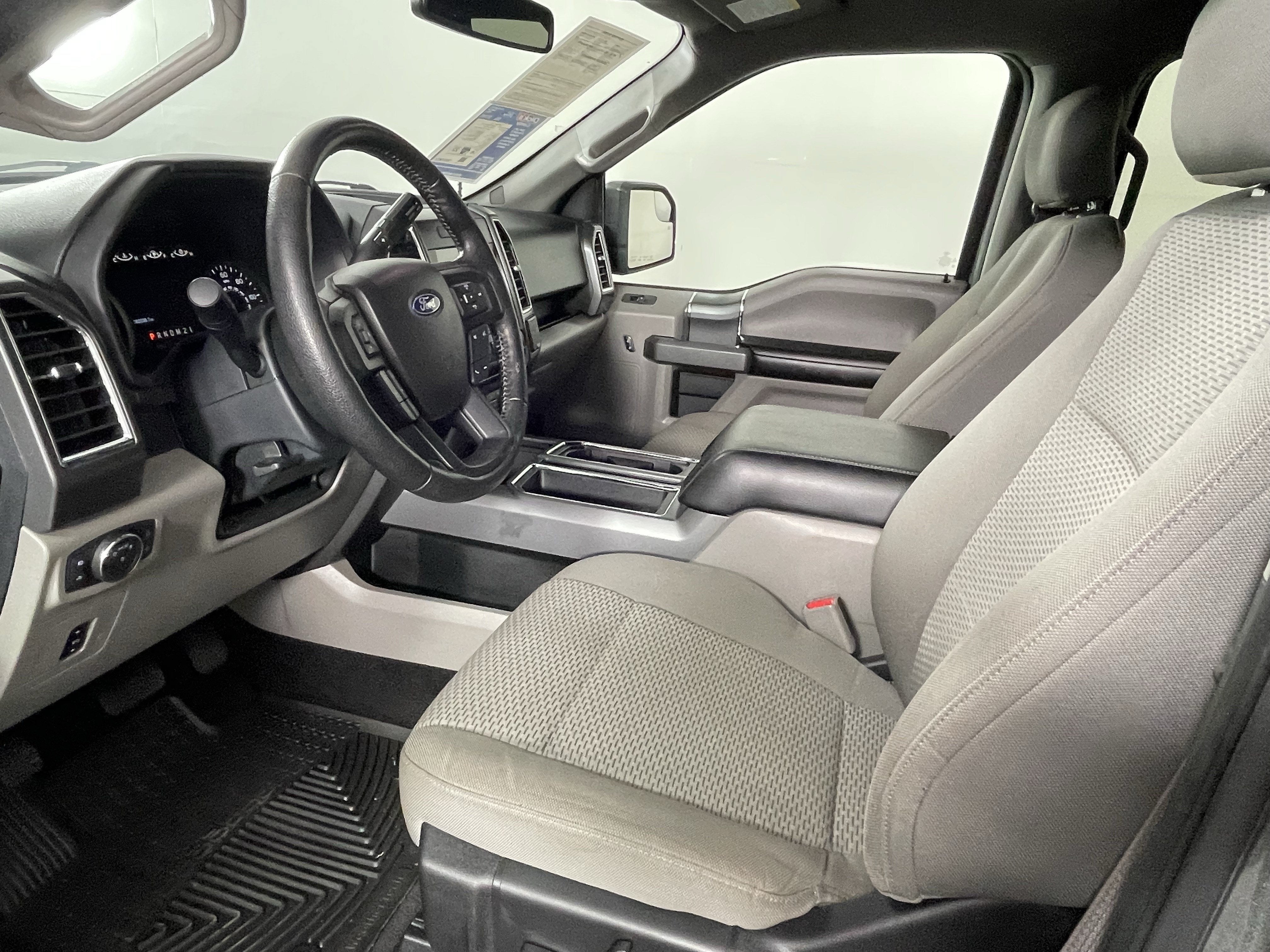 2016 Ford F-150 Base