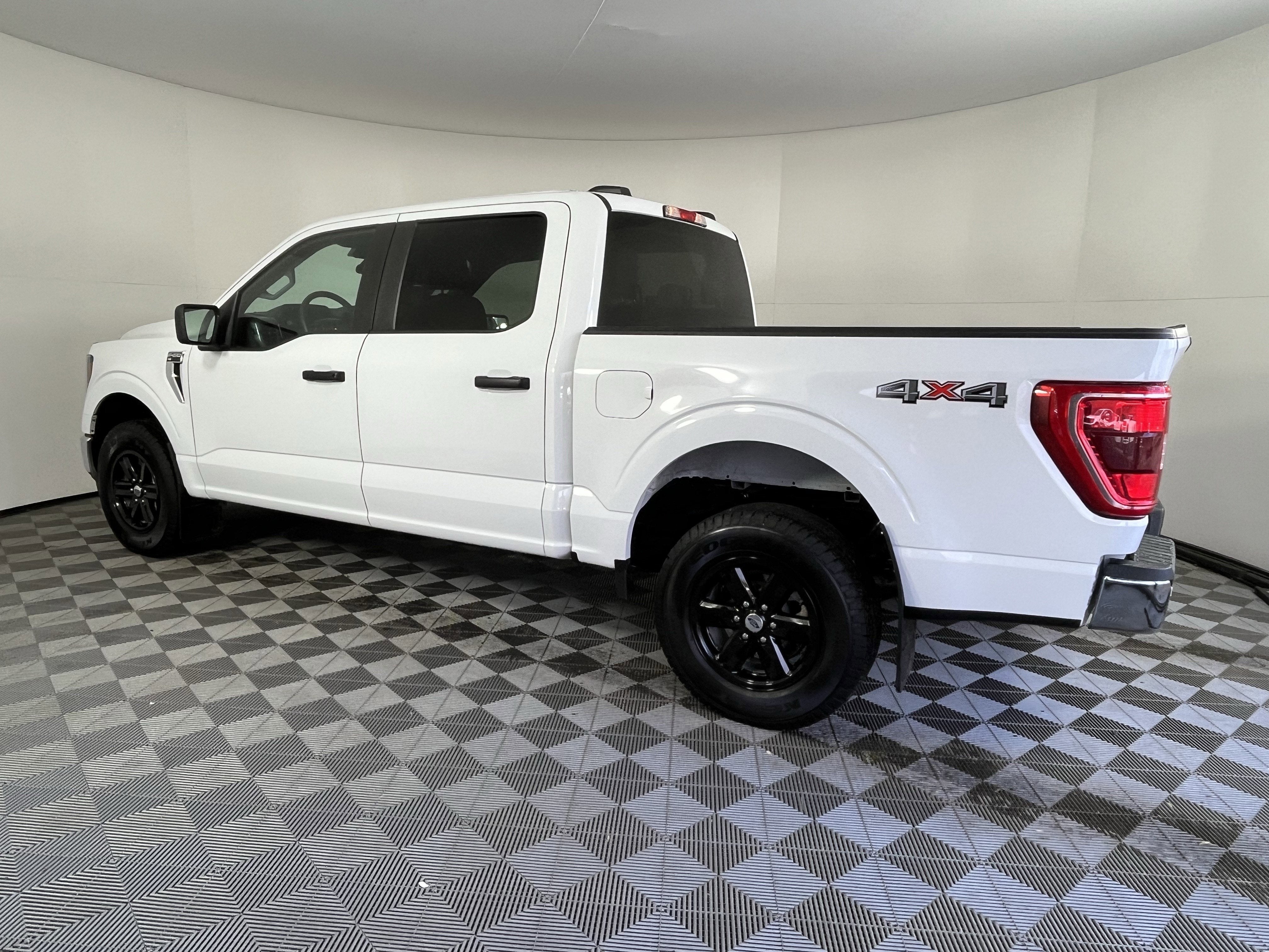 2023 Ford F-150 Base