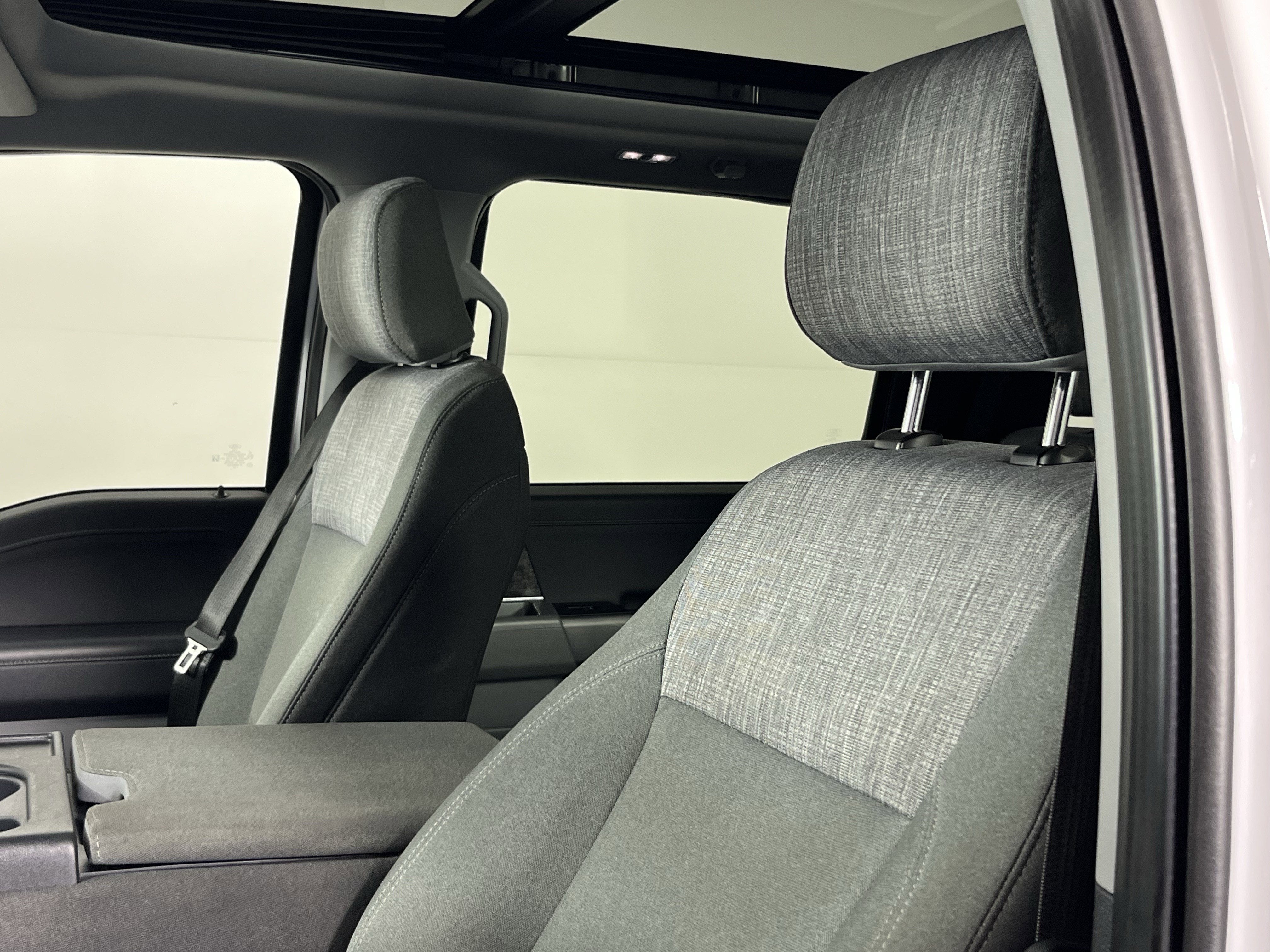 2023 Ford F-150 Base