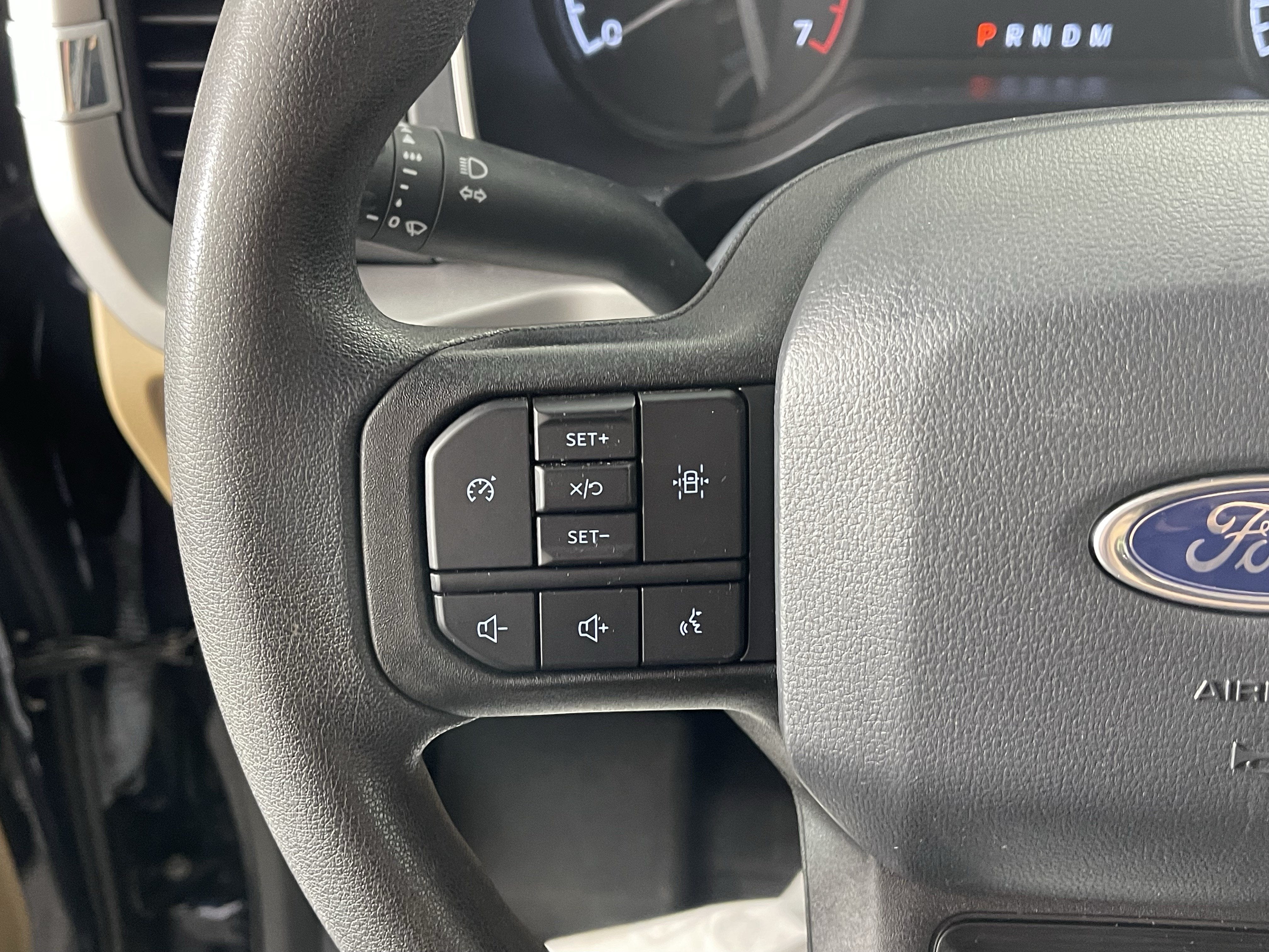 2022 Ford F-150 Base