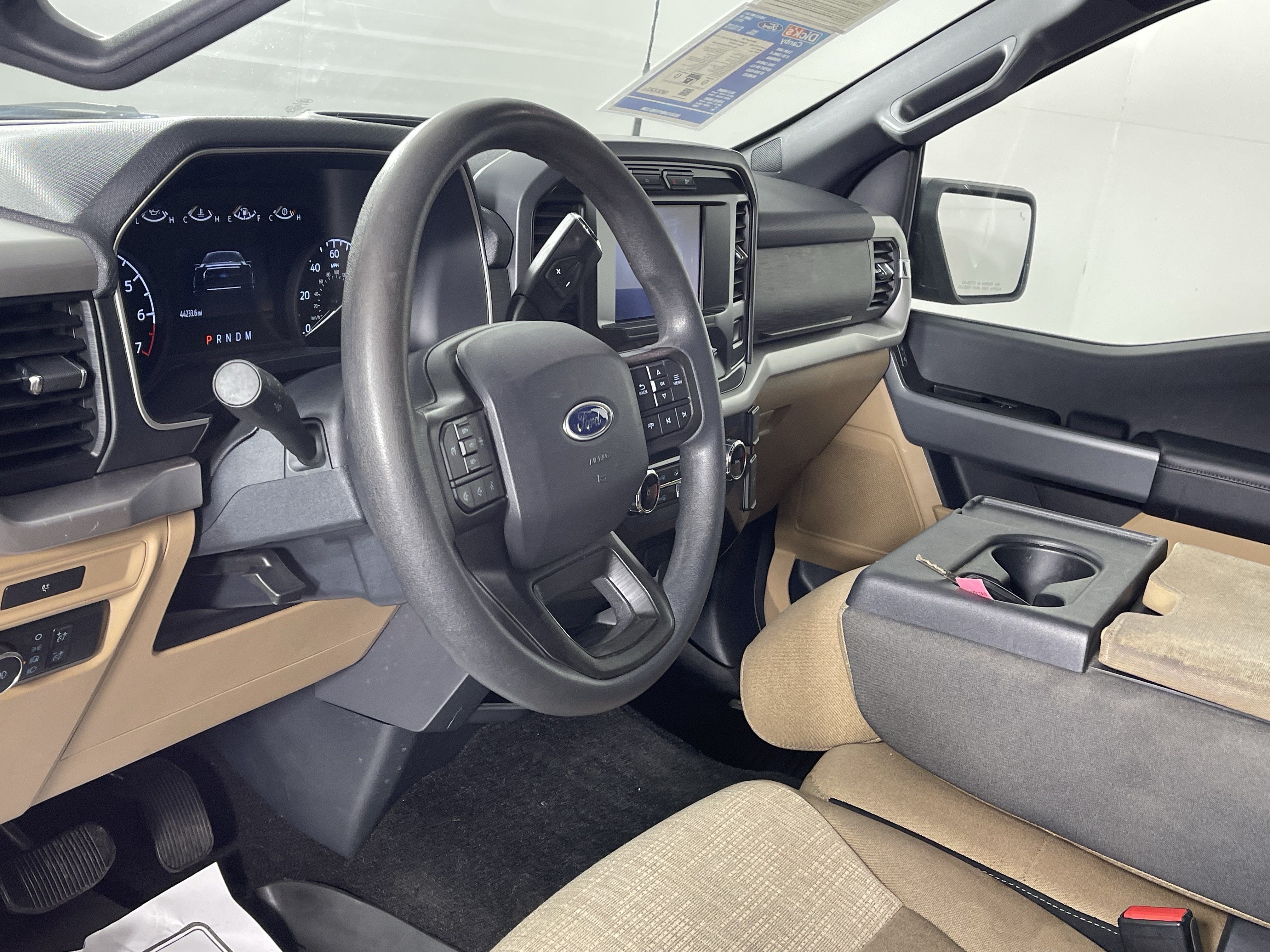 2022 Ford F-150 Base