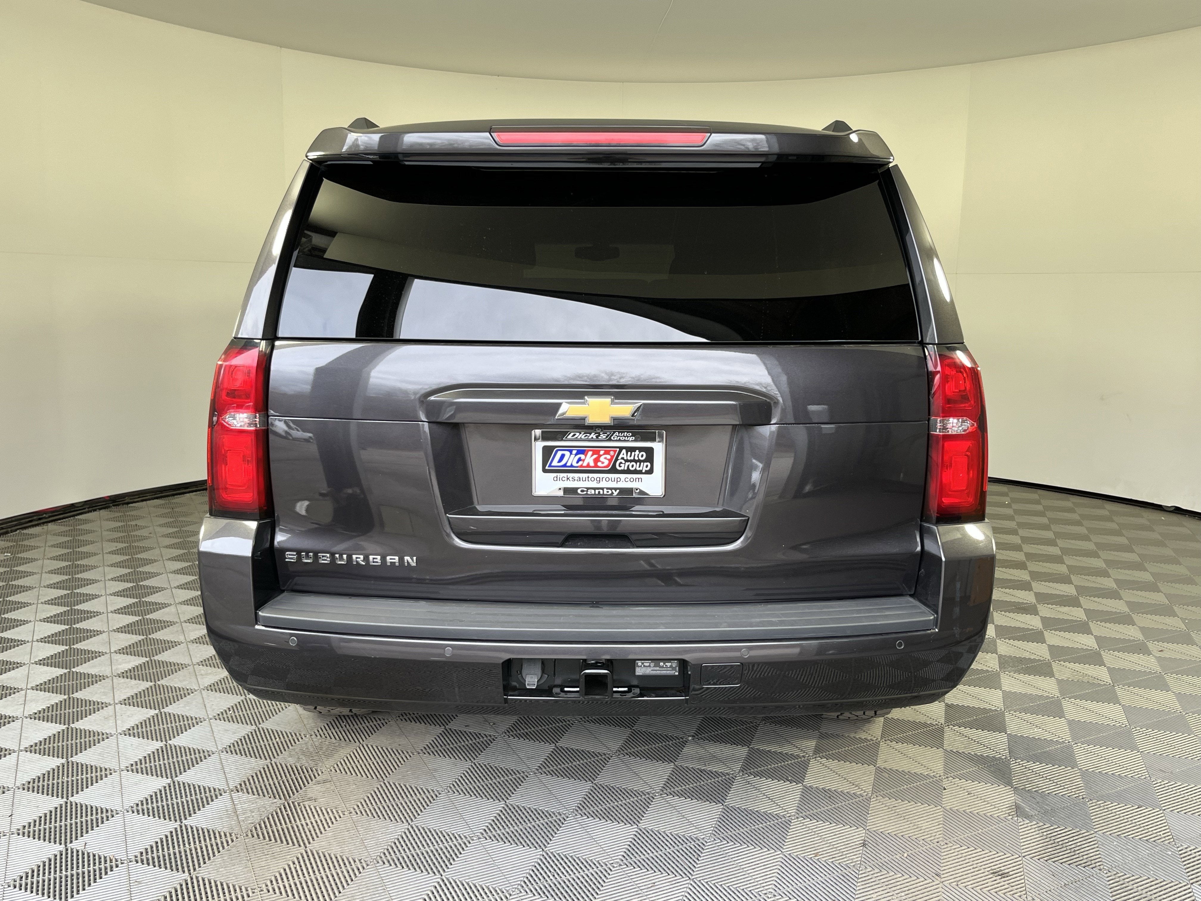 2016 Chevrolet Suburban LS