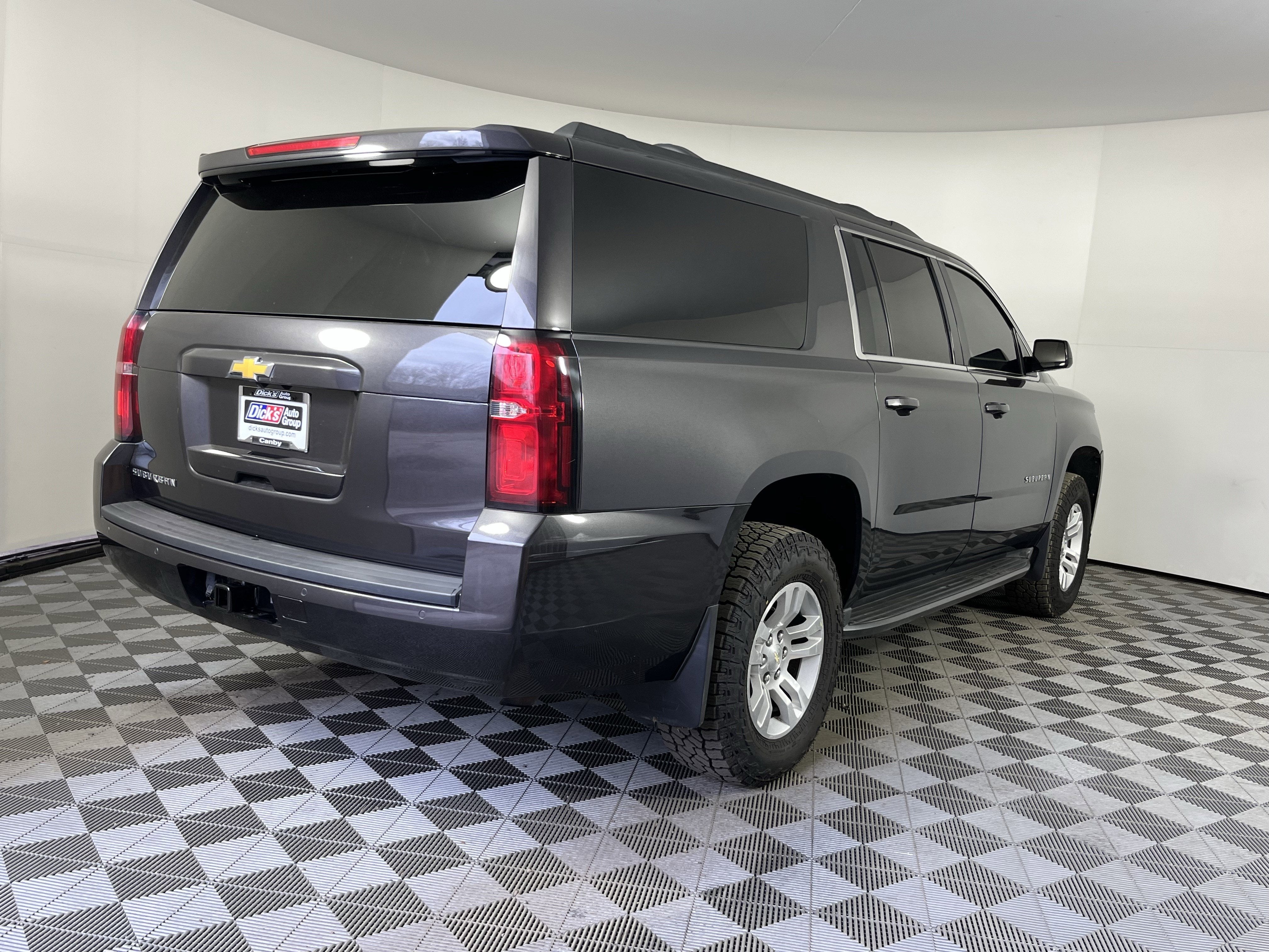 2016 Chevrolet Suburban LS
