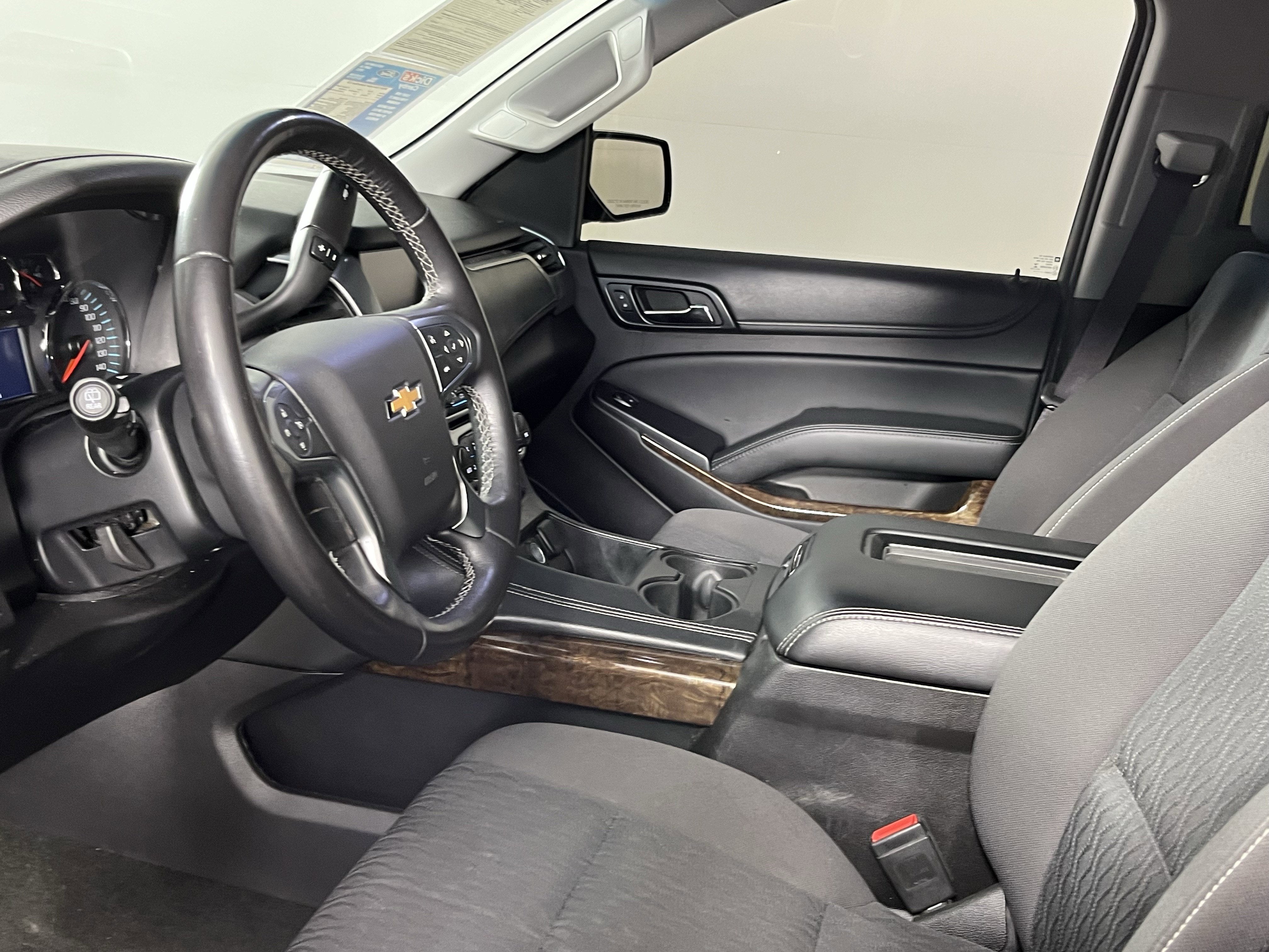 2016 Chevrolet Suburban LS