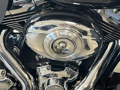 2011 harley-davidson ultra classic limited Base
