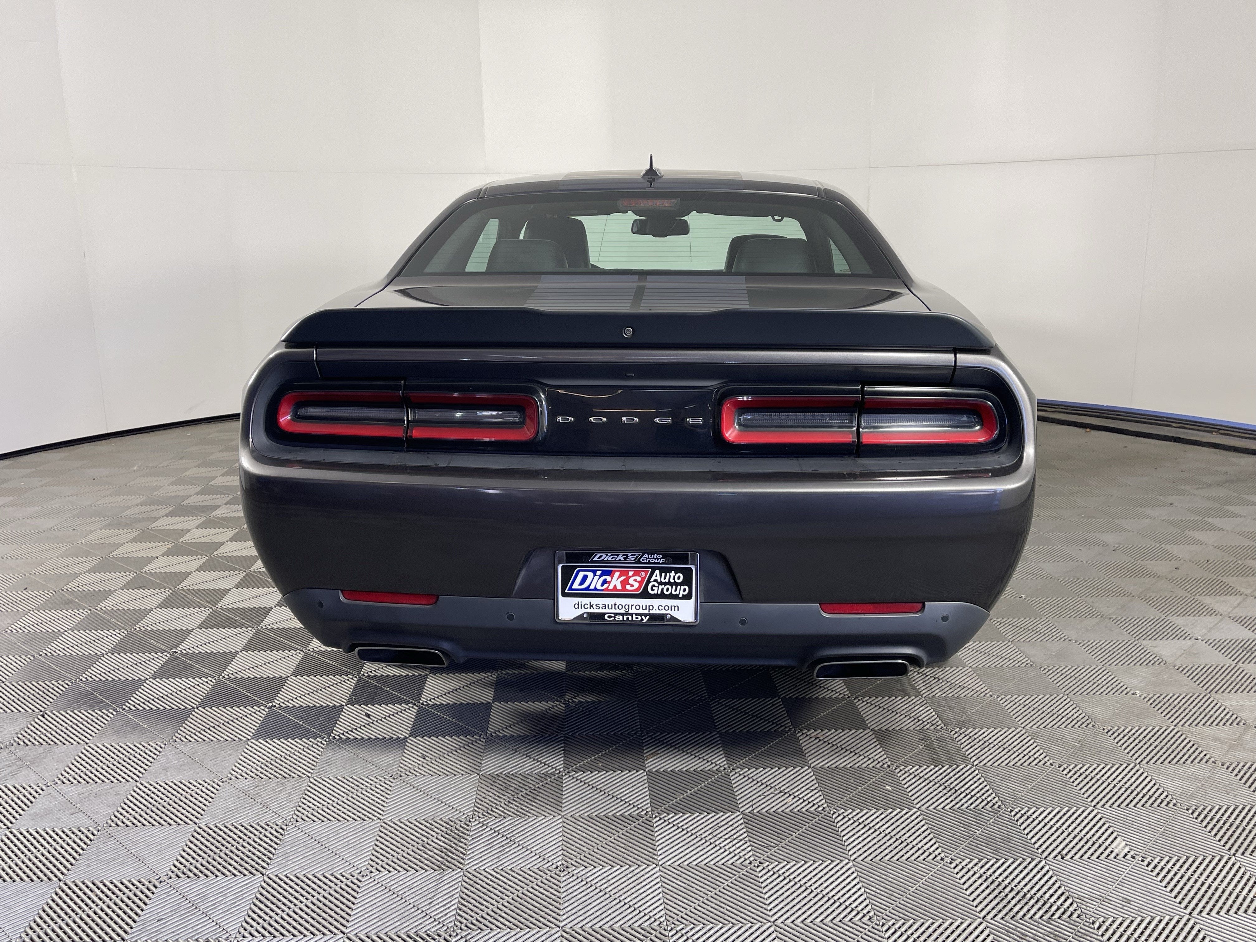 2016 Dodge Challenger R/T Plus