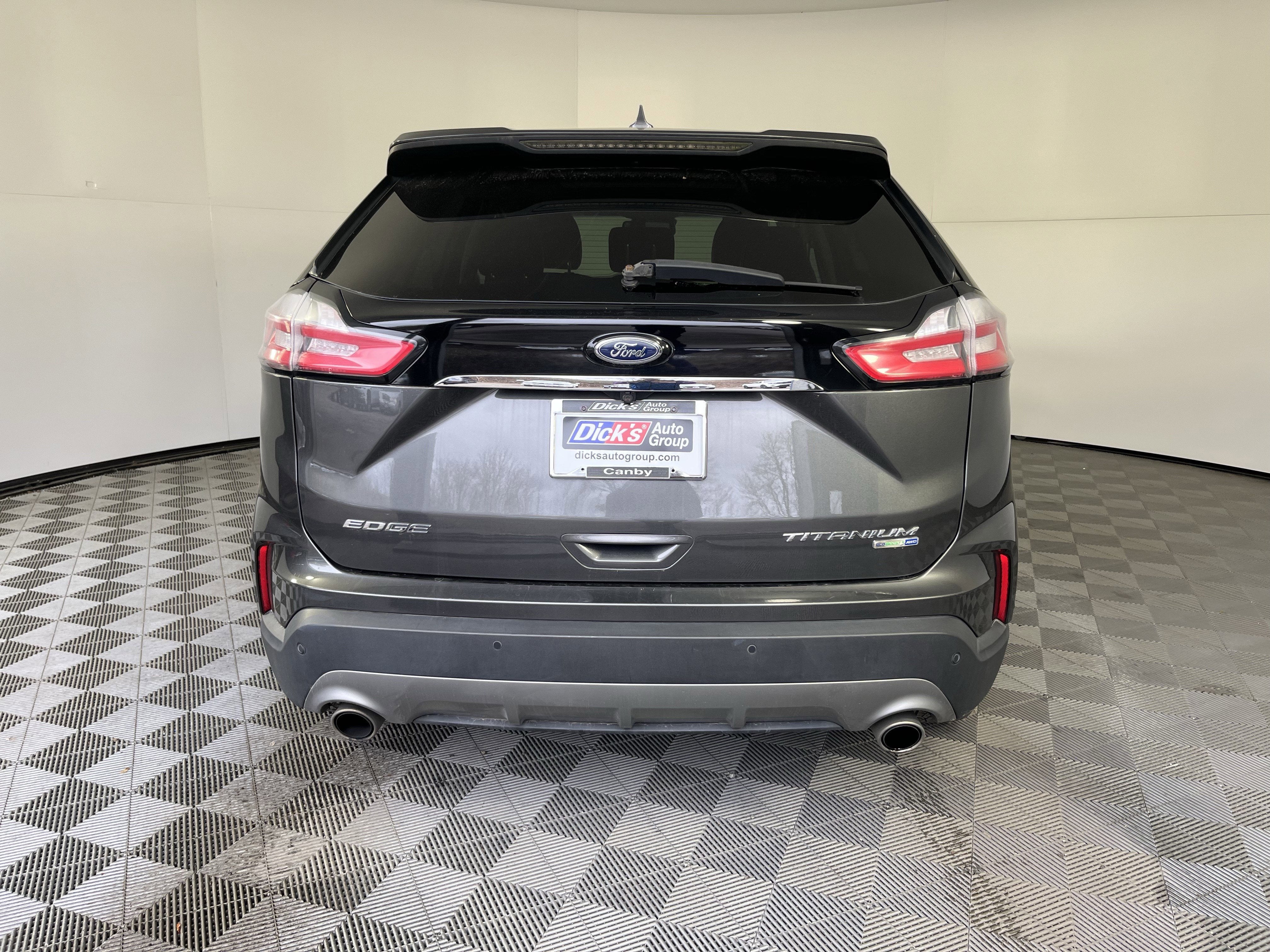 2019 Ford Edge Titanium