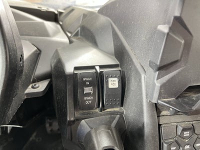 2021 CAN-AM ATV Base