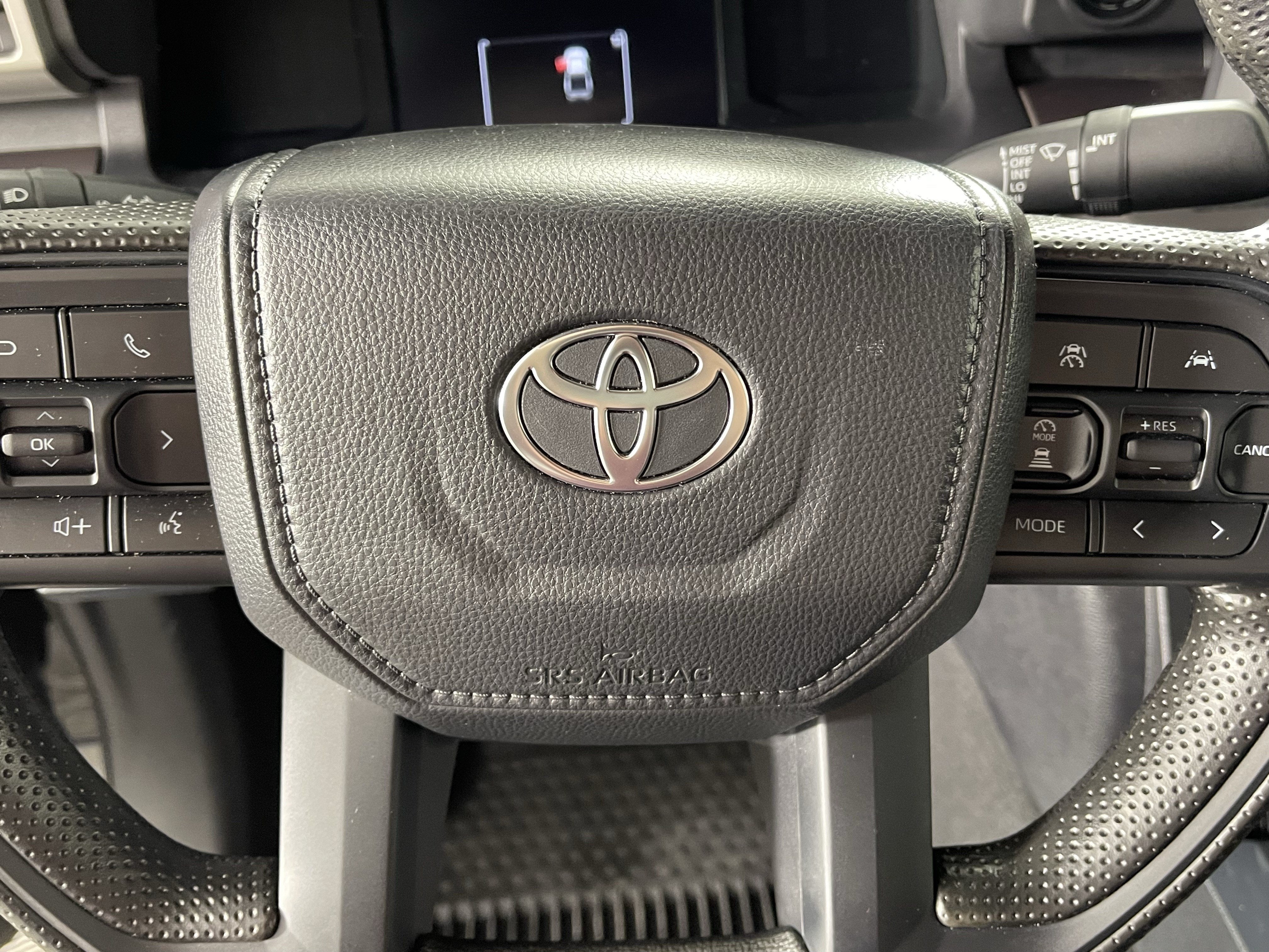 2025 Toyota Tacoma 4WD SR