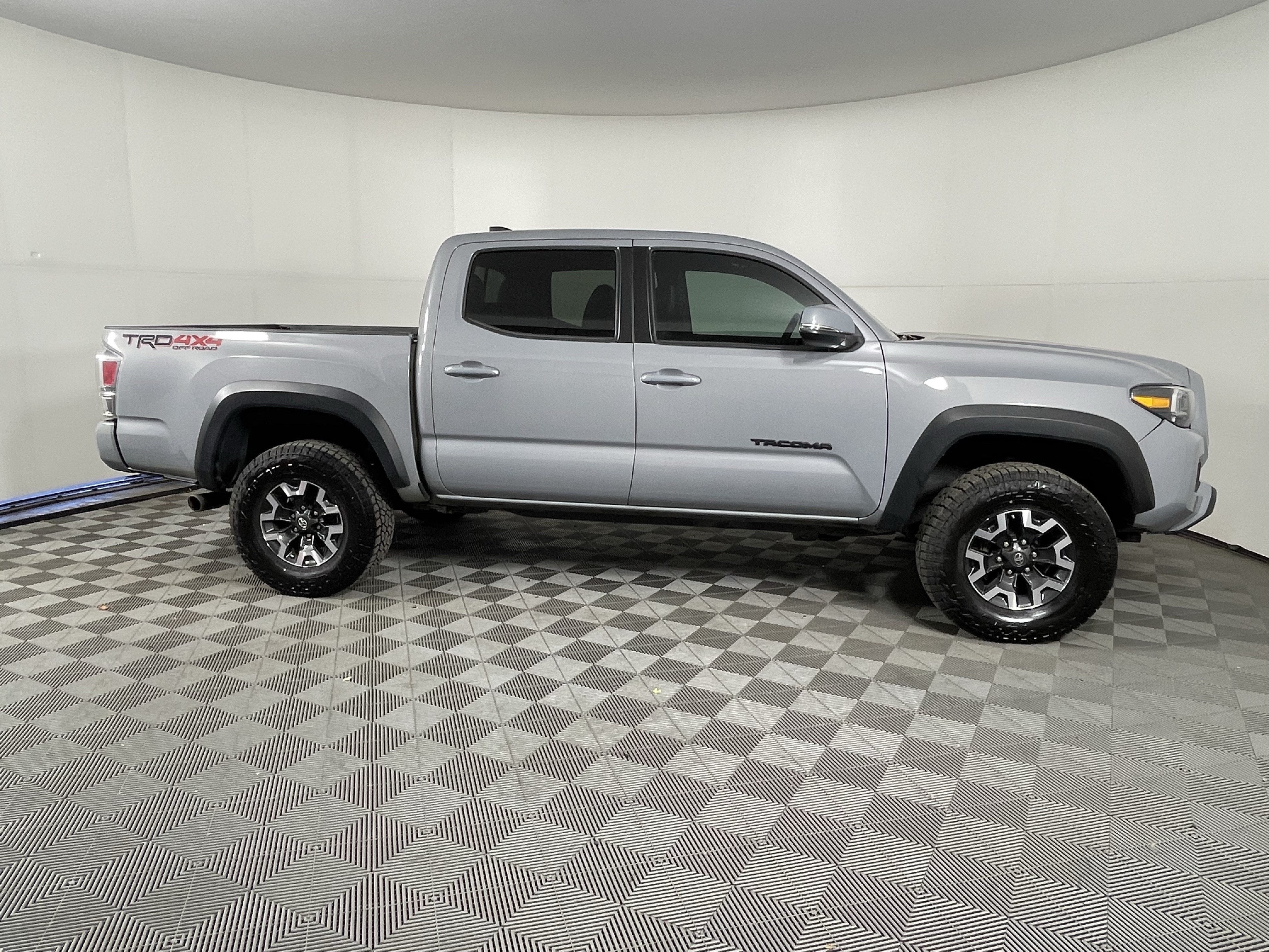 2020 Toyota Tacoma 4WD SR5