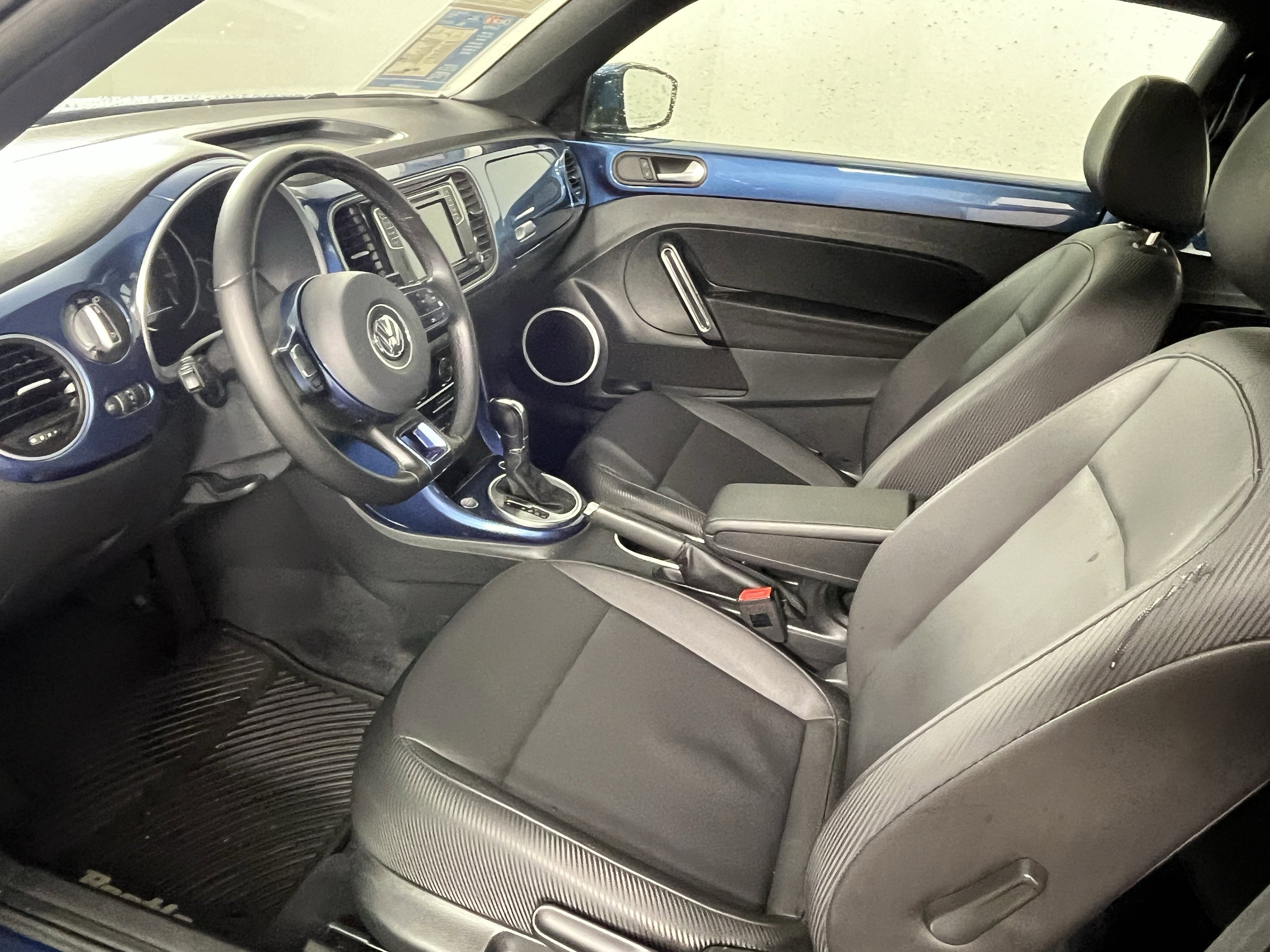 2019 Volkswagen Beetle SE