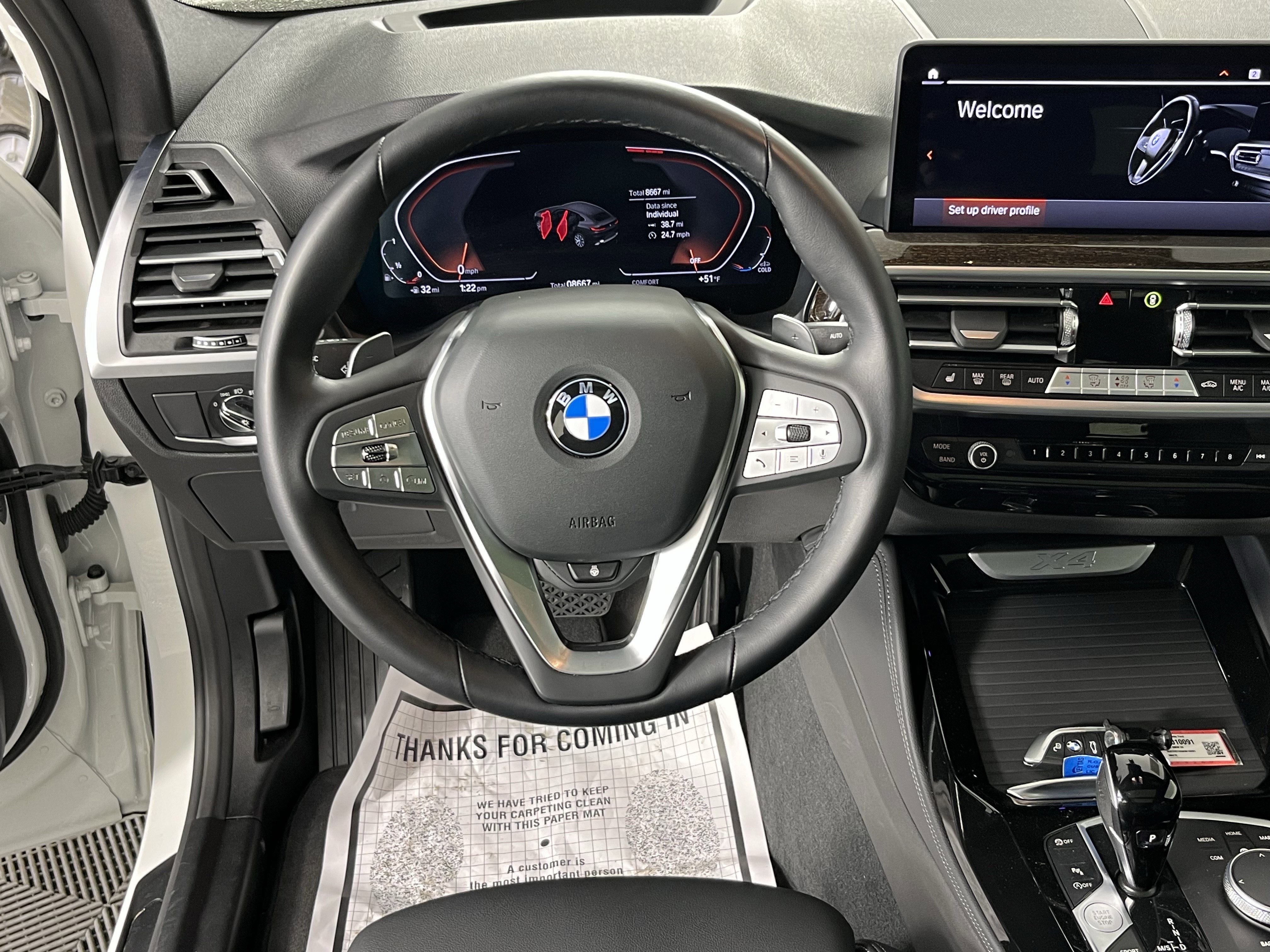 2025 BMW X4 xDrive30i