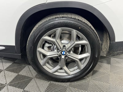 2025 BMW X4 xDrive30i