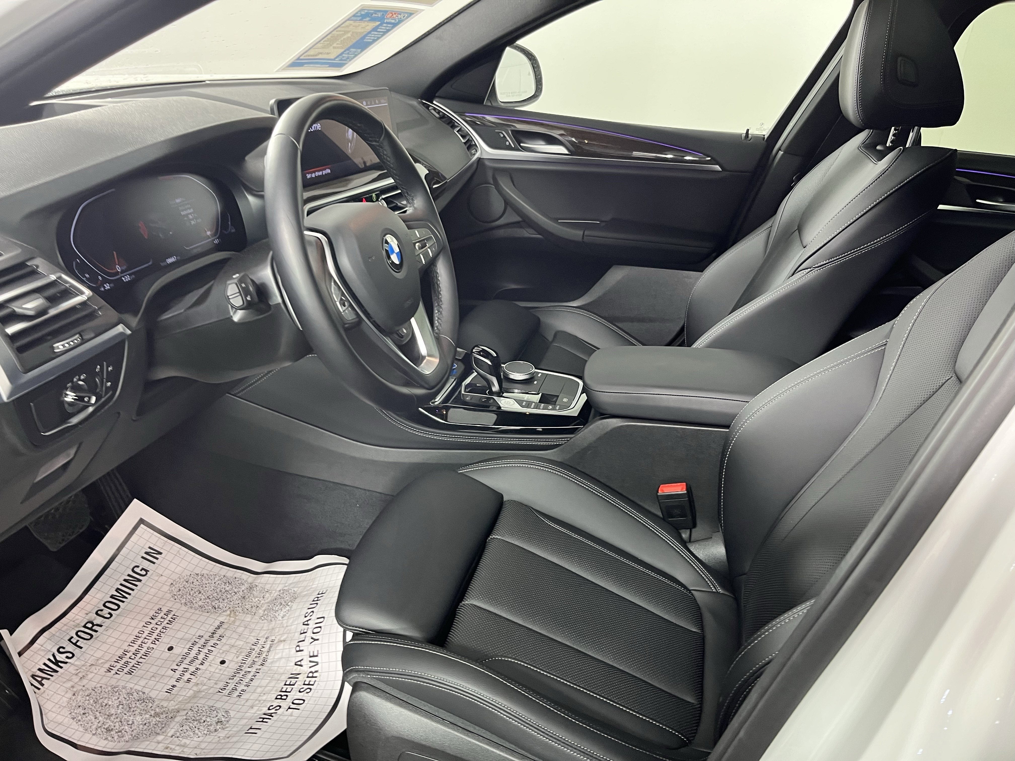 2025 BMW X4 xDrive30i