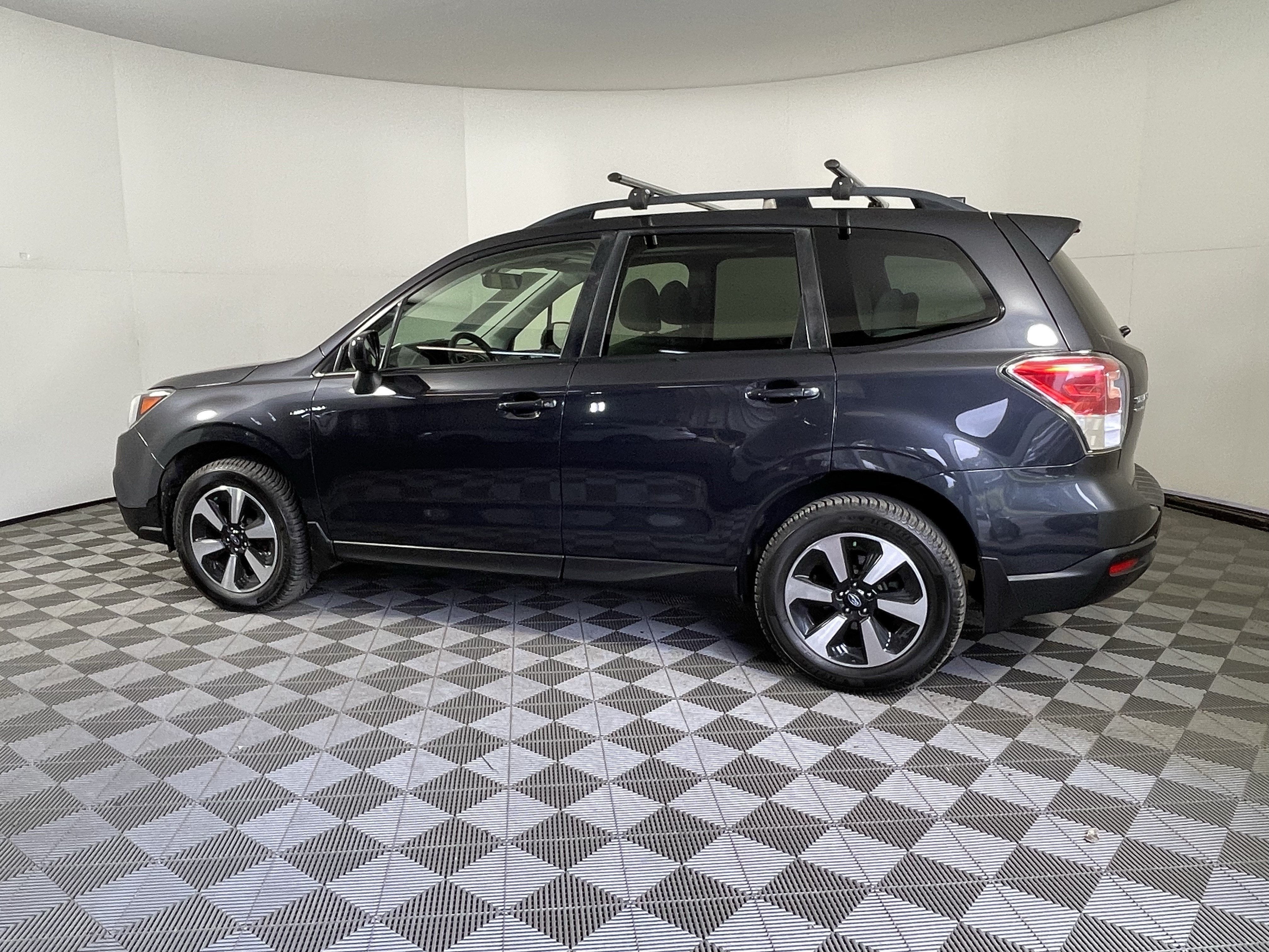 Used 2017 Subaru Forester Premium with VIN JF2SJAEC4HH476796 for sale in Canby, OR