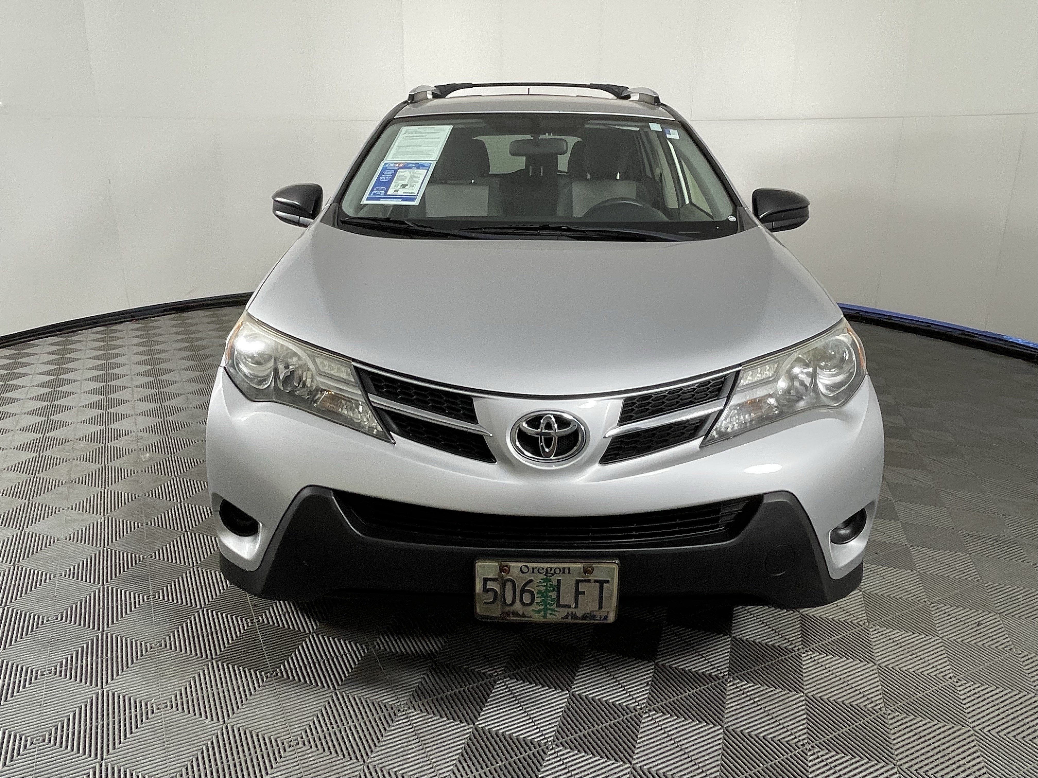 2013 Toyota RAV4 LE