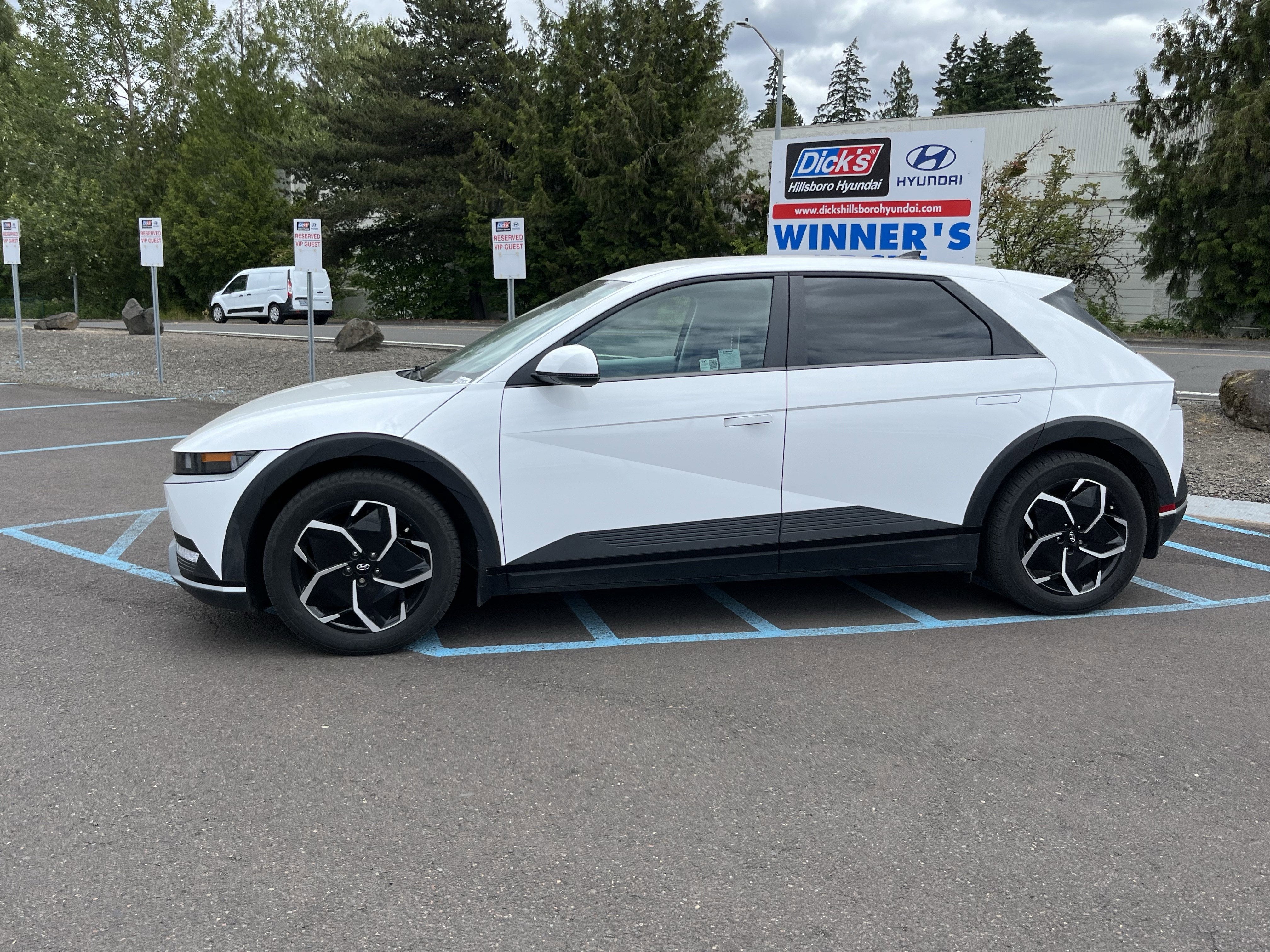 2024 Hyundai IONIQ 5 SEL