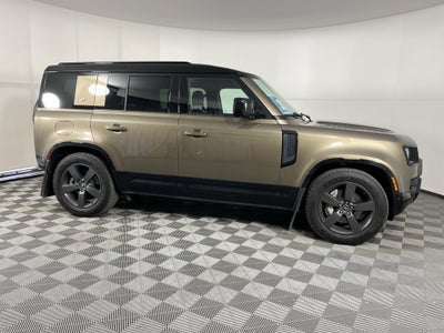 2024 Land Rover Defender X-Dynamic SE