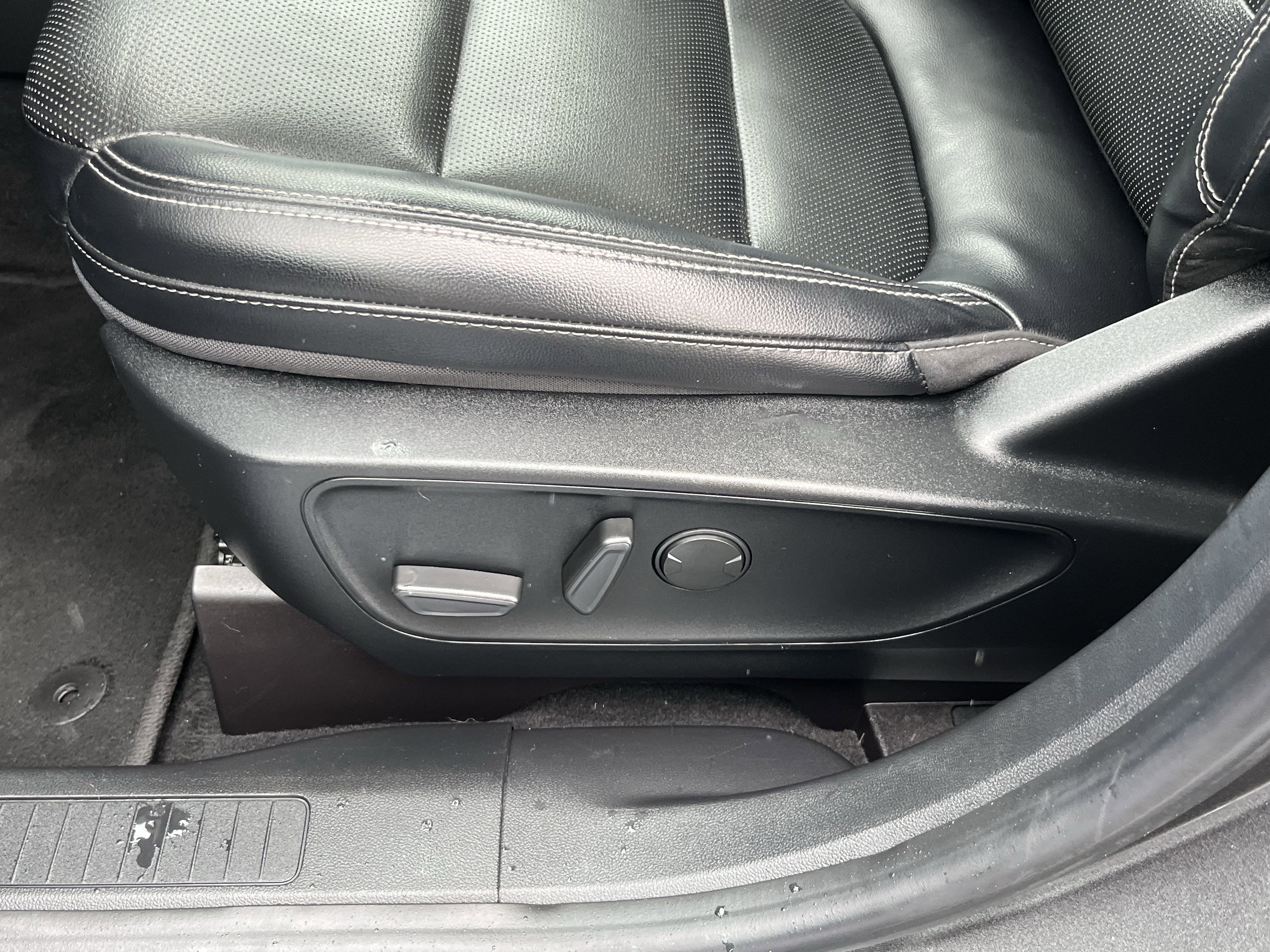 2020 Ford Escape SE Sport Hybrid