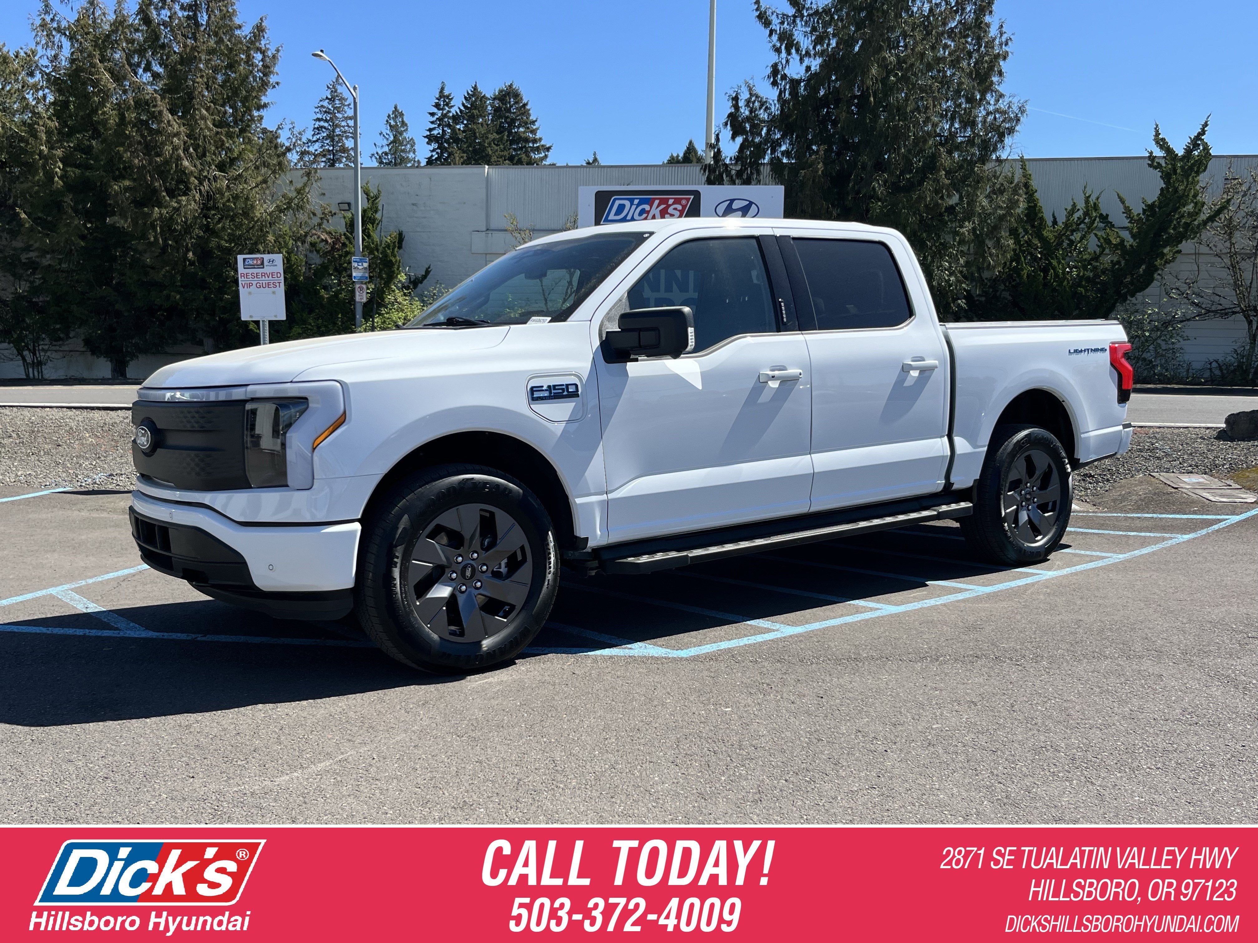 2024 Ford F-150 Lightning Flash