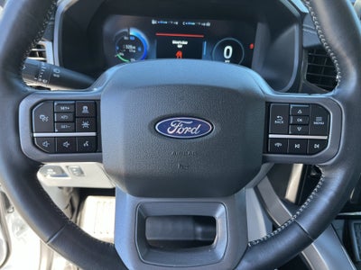 2024 Ford F-150 Lightning Flash