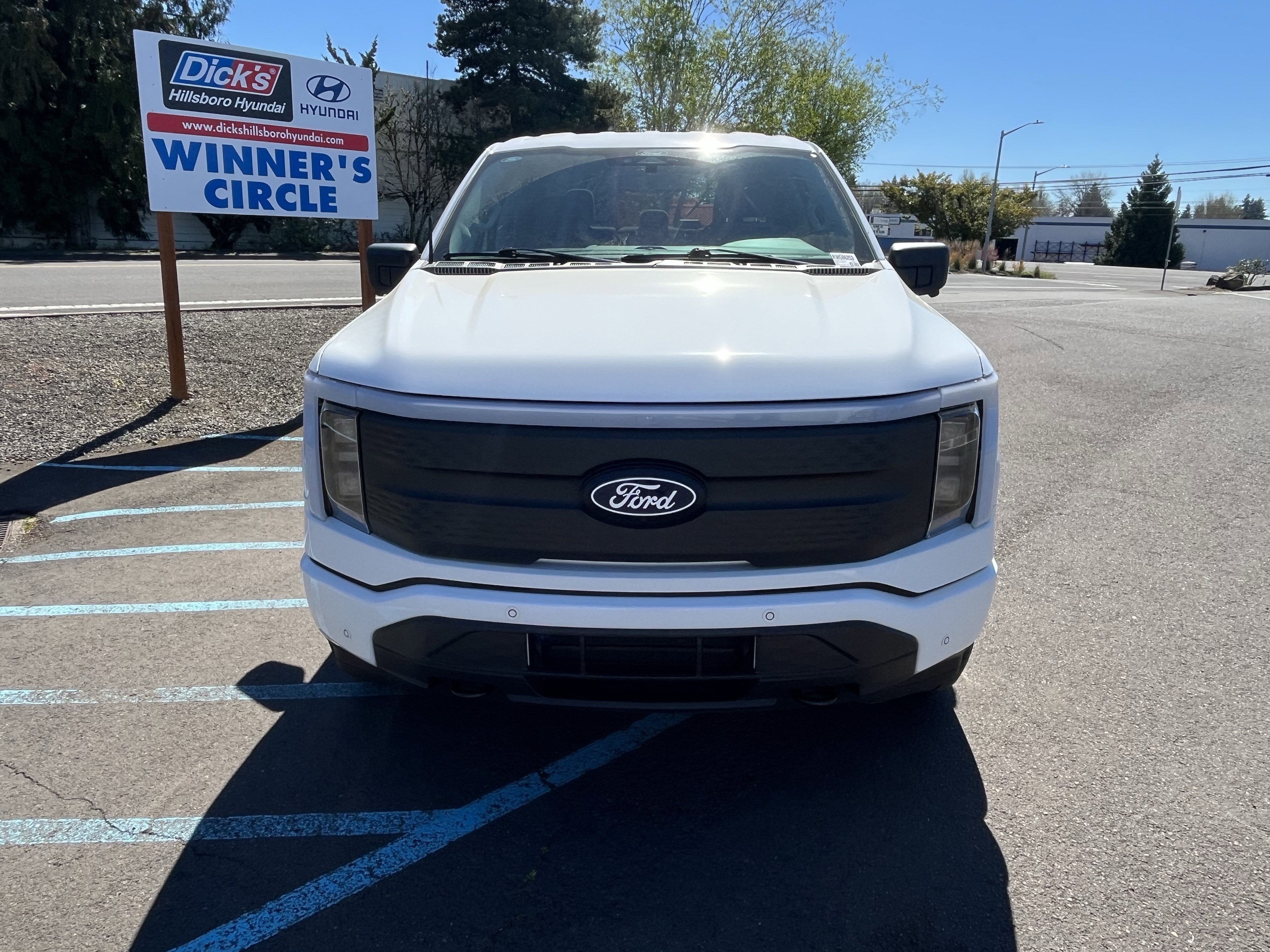 2024 Ford F-150 Lightning Flash