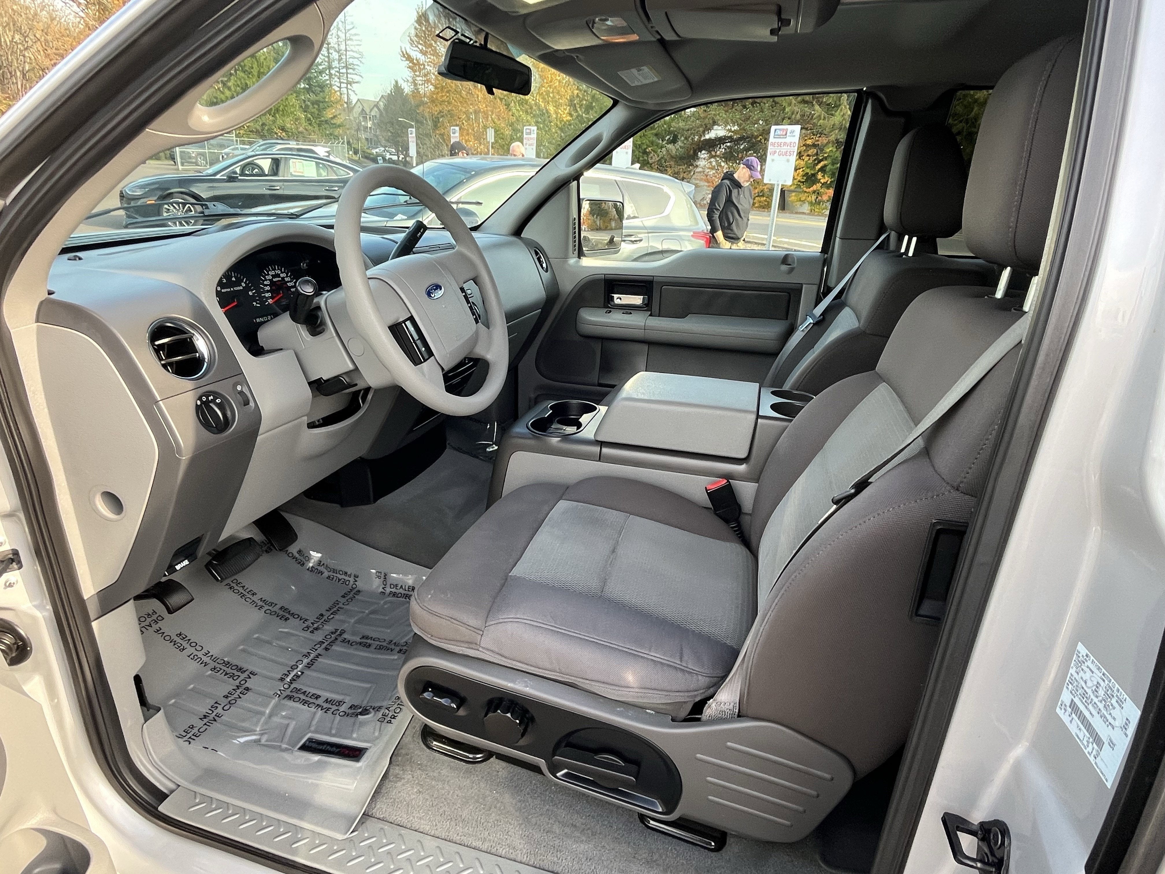 2004 Ford F-150 Supercab 133 XLT 4WD