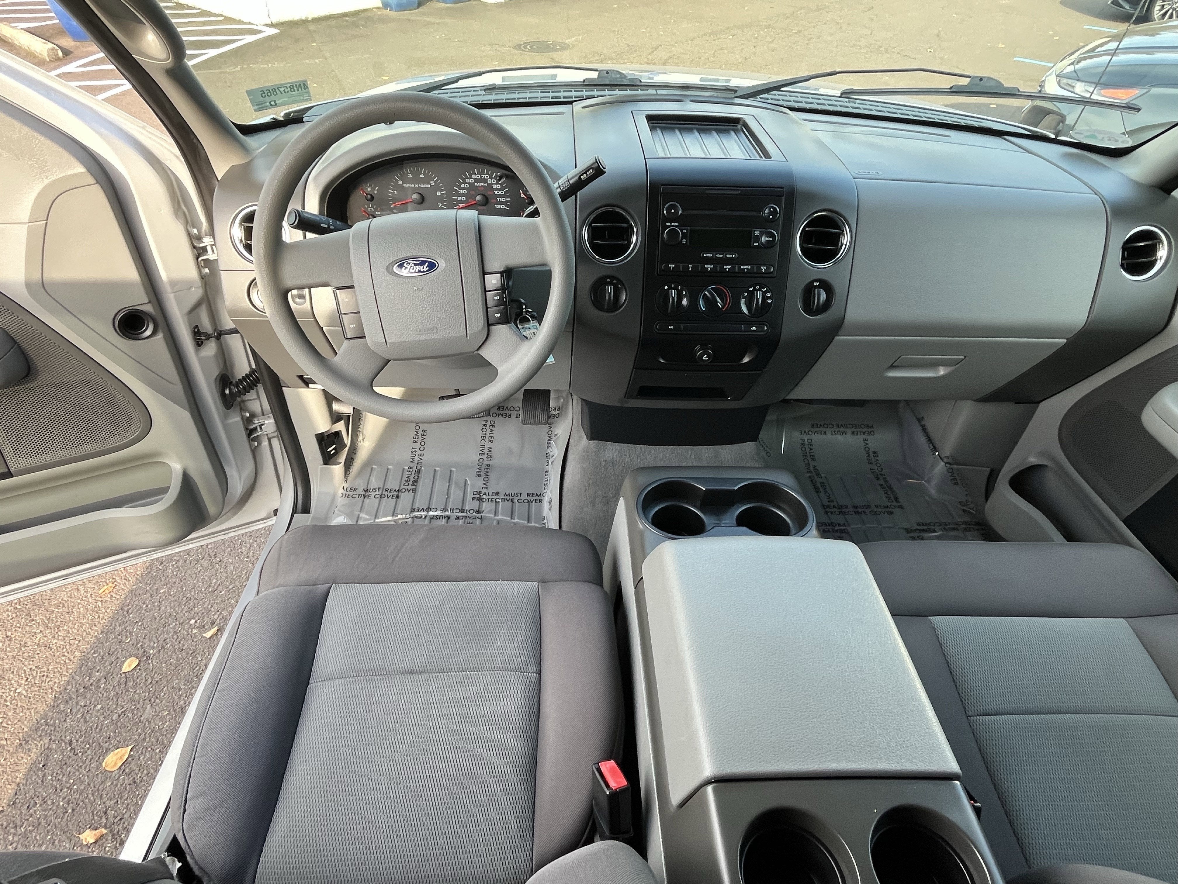 2004 Ford F-150 Supercab 133 XLT 4WD