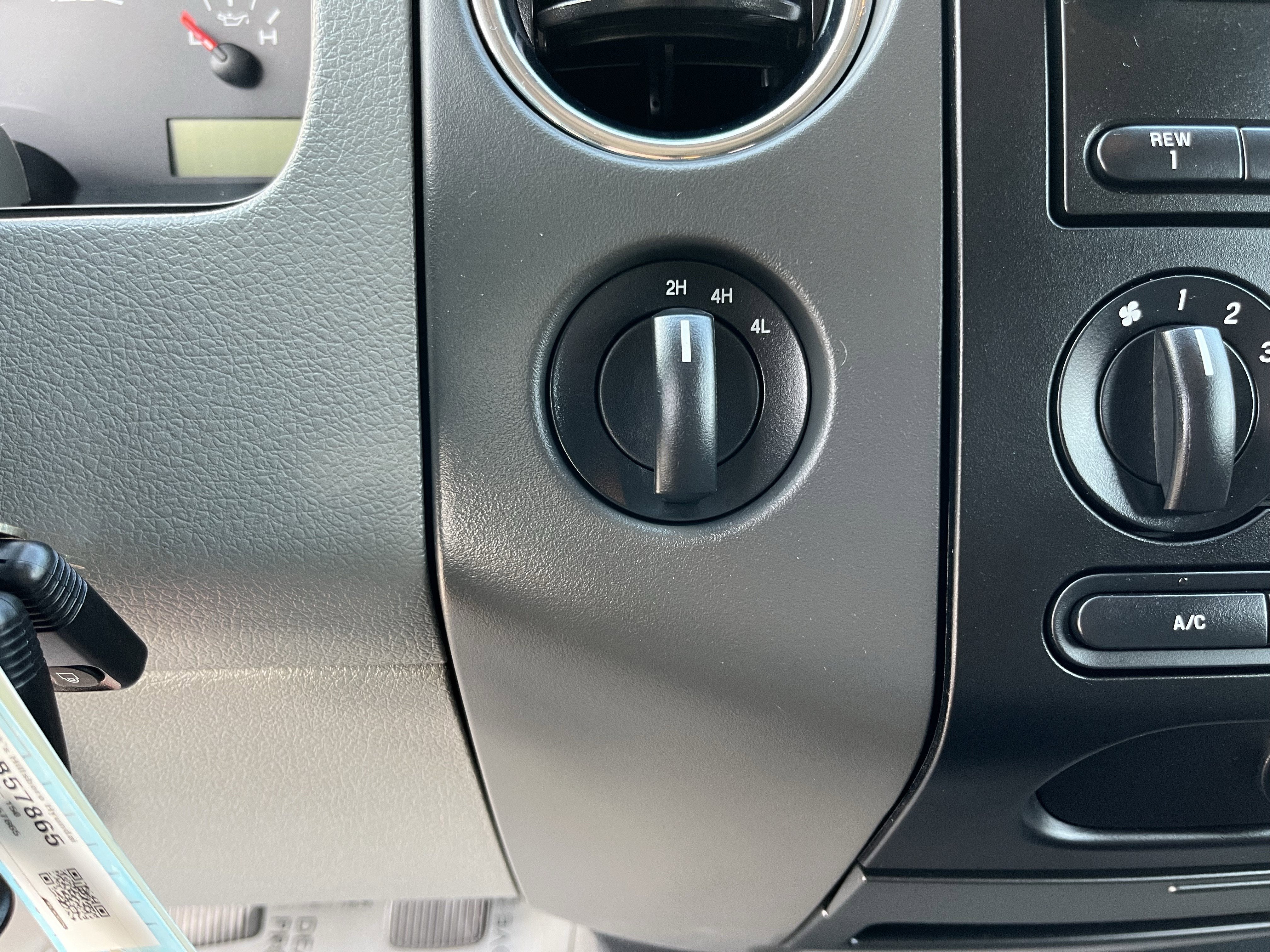 2004 Ford F-150 Supercab 133 XLT 4WD