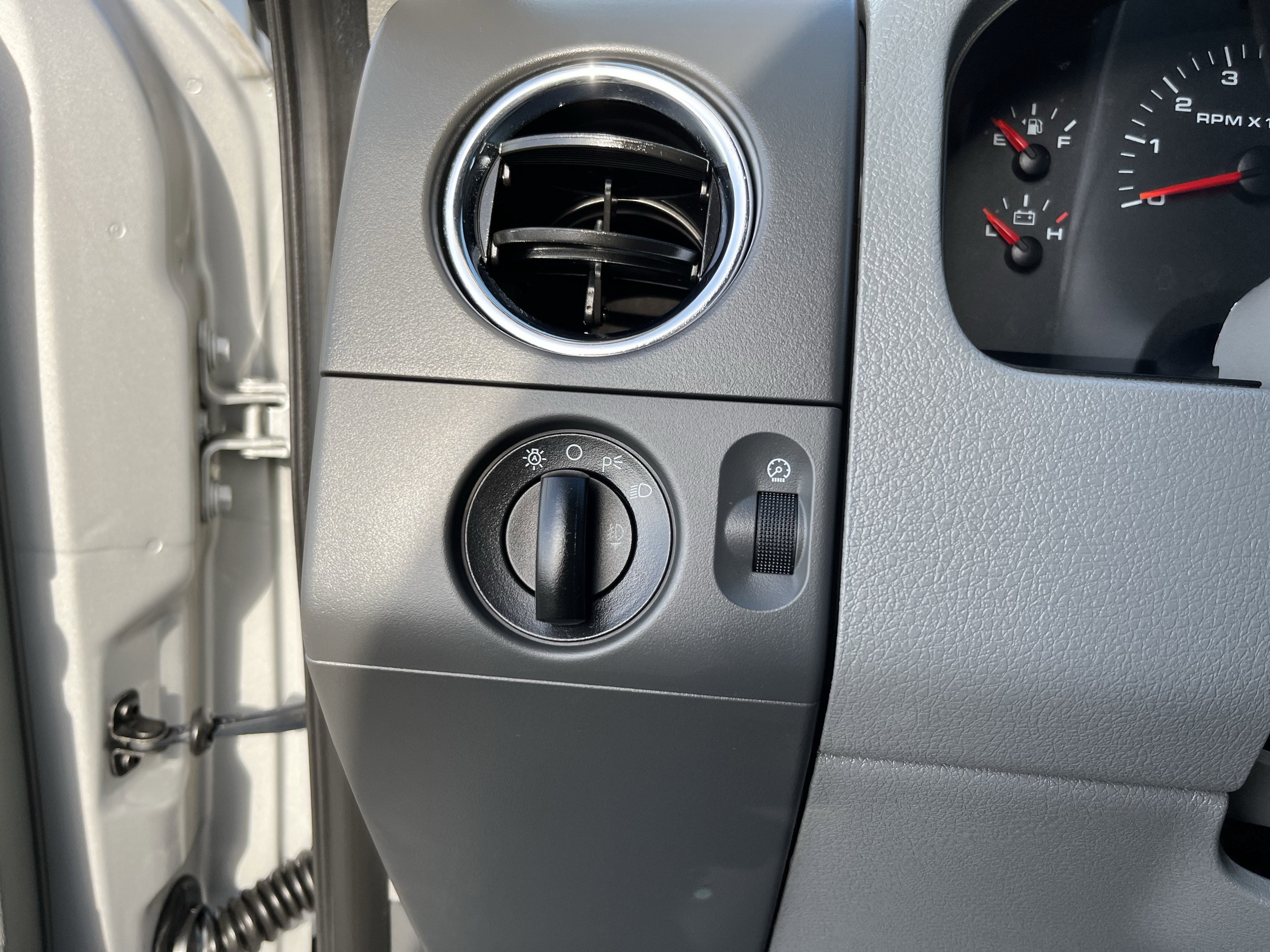 2004 Ford F-150 Supercab 133 XLT 4WD