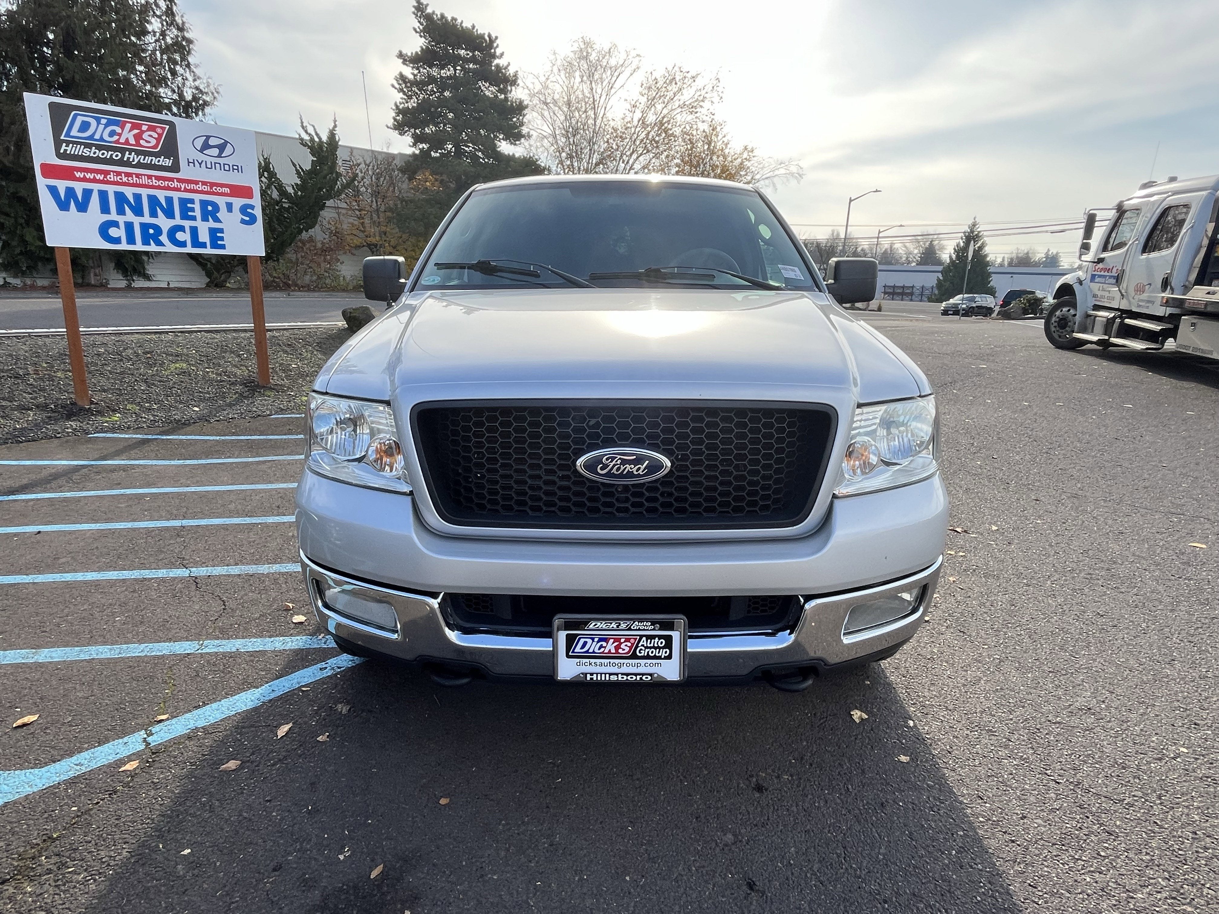 2004 Ford F-150 Supercab 133 XLT 4WD