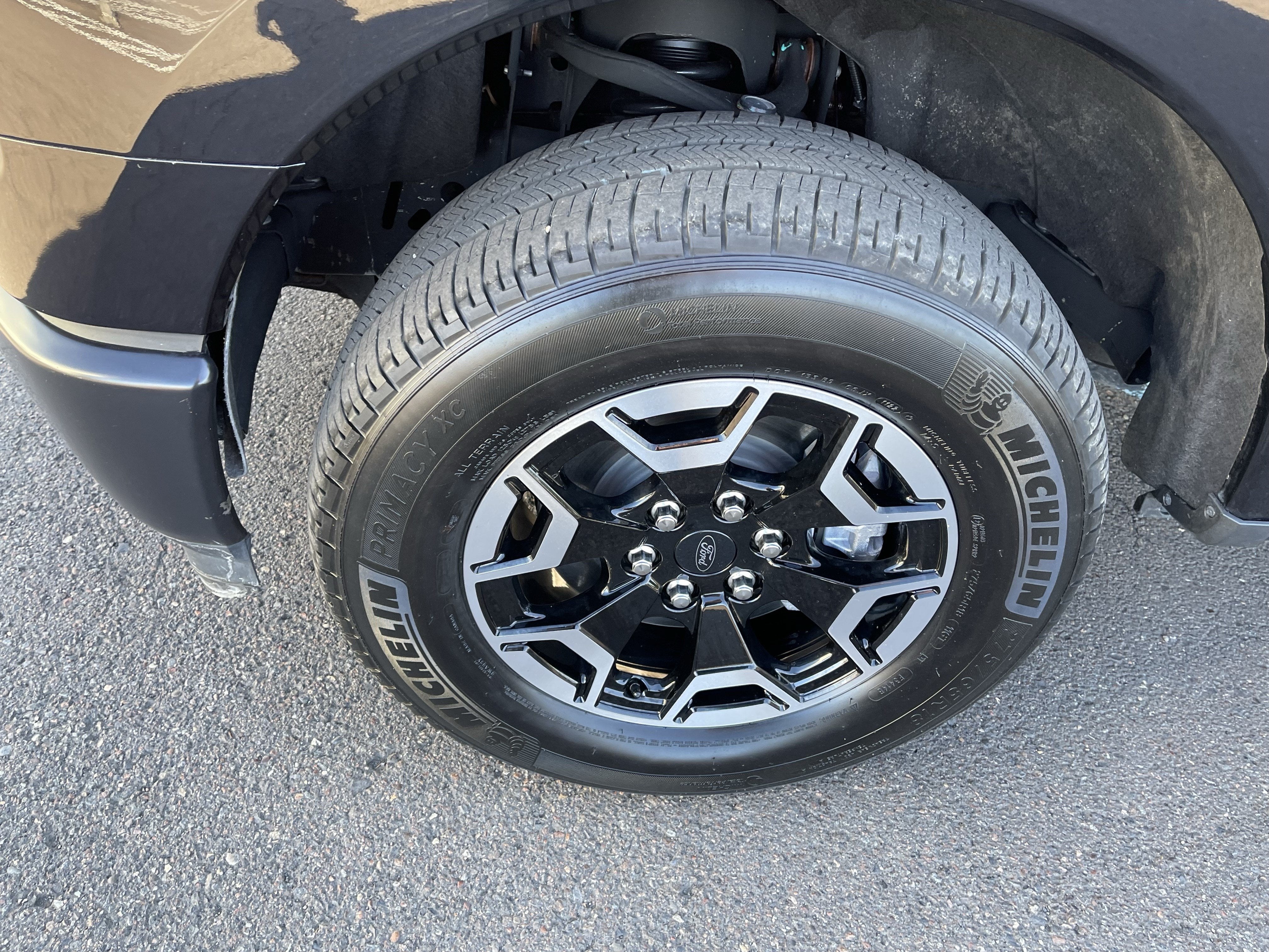 2022 Ford F-150 Lightning Pro 4WD SuperCrew 5.5' Box