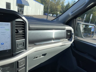 2022 Ford F-150 Lightning Pro 4WD SuperCrew 5.5' Box